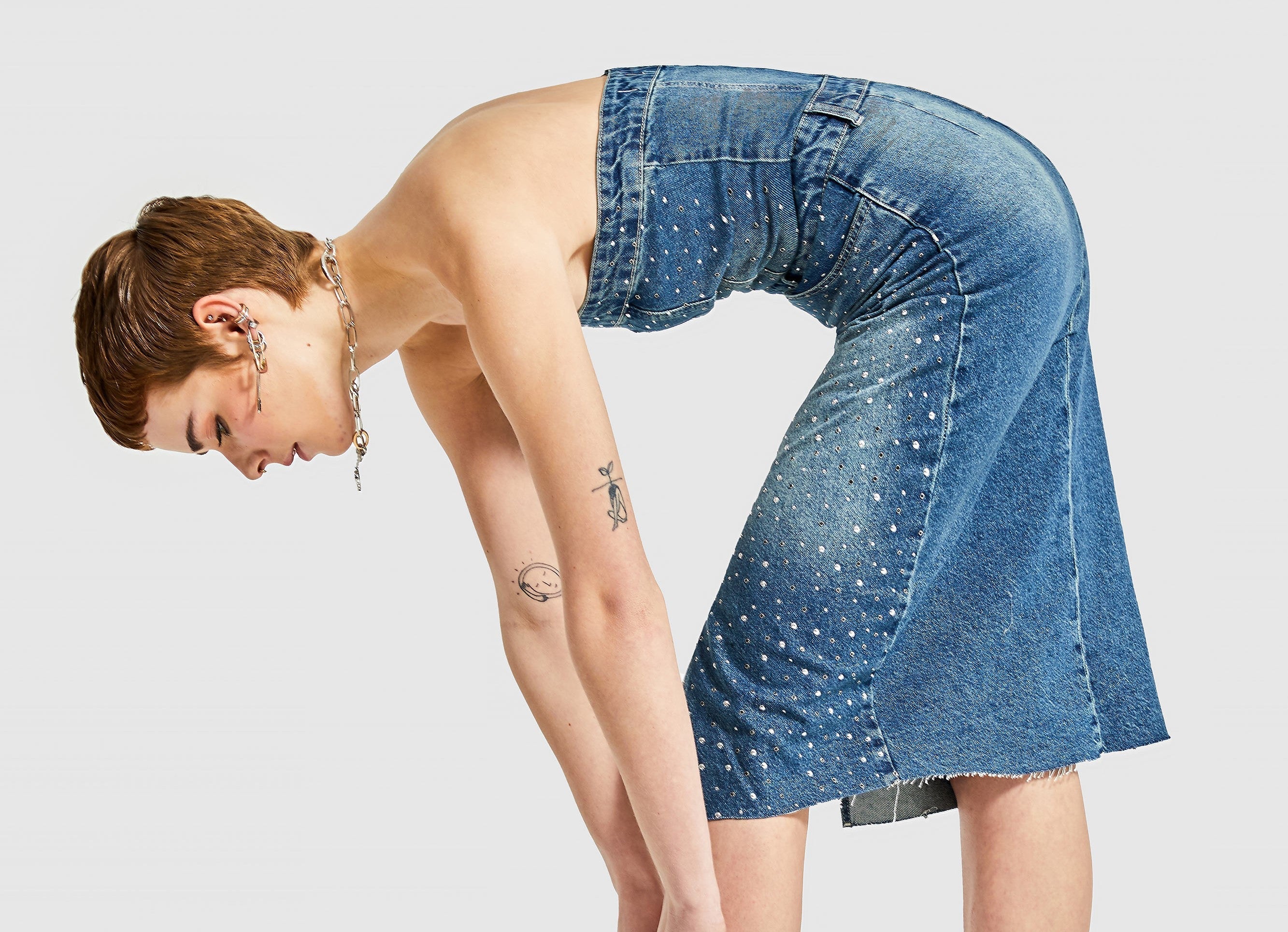 Kolsuz Elbiseler İçin En İyi Katmanlama Yöntemleri Nelerdir?