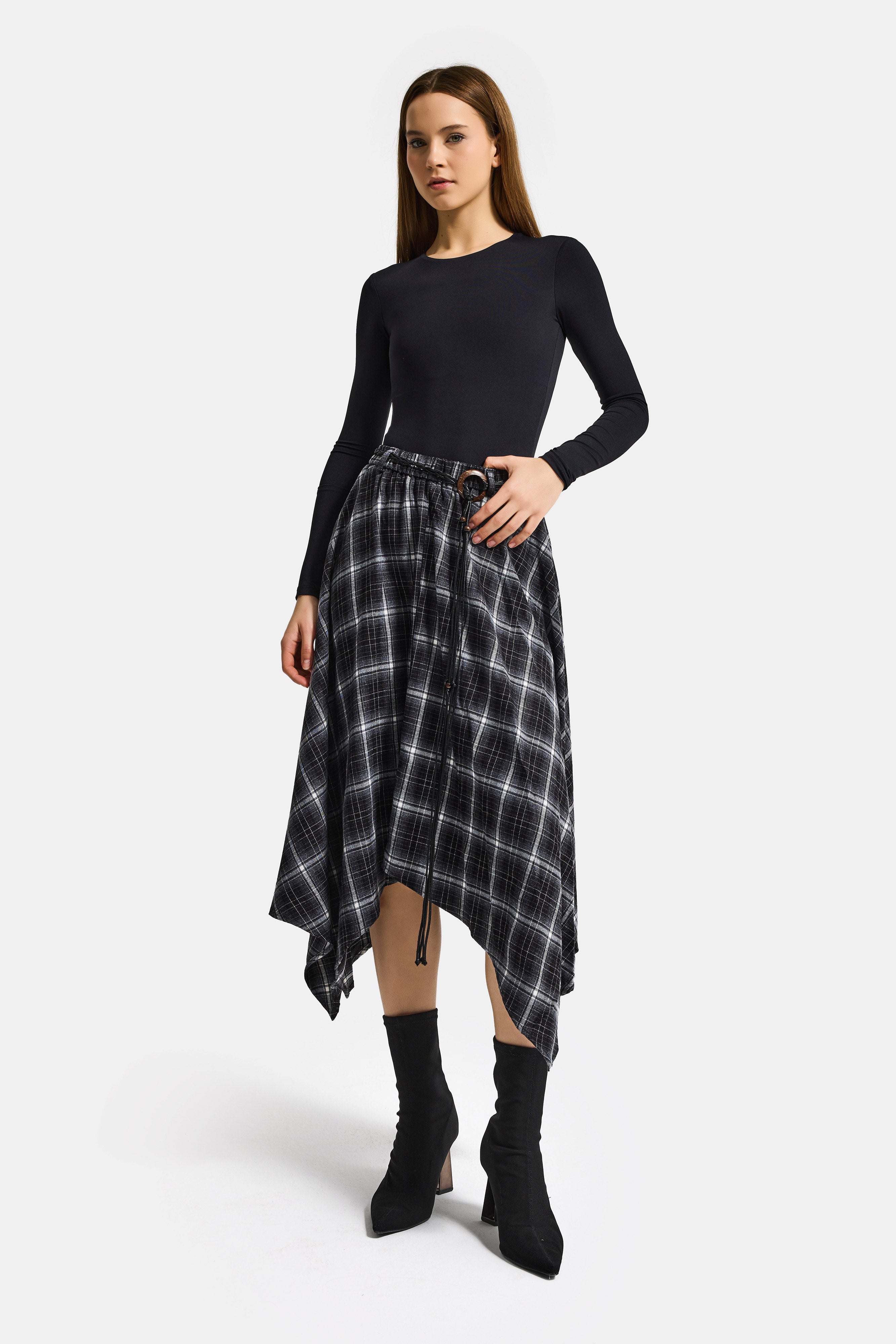 Kadın Siyah Ekose w5 Asimetrik Kesim Kemerli Özel Tasarım %100 Pamuk Etek