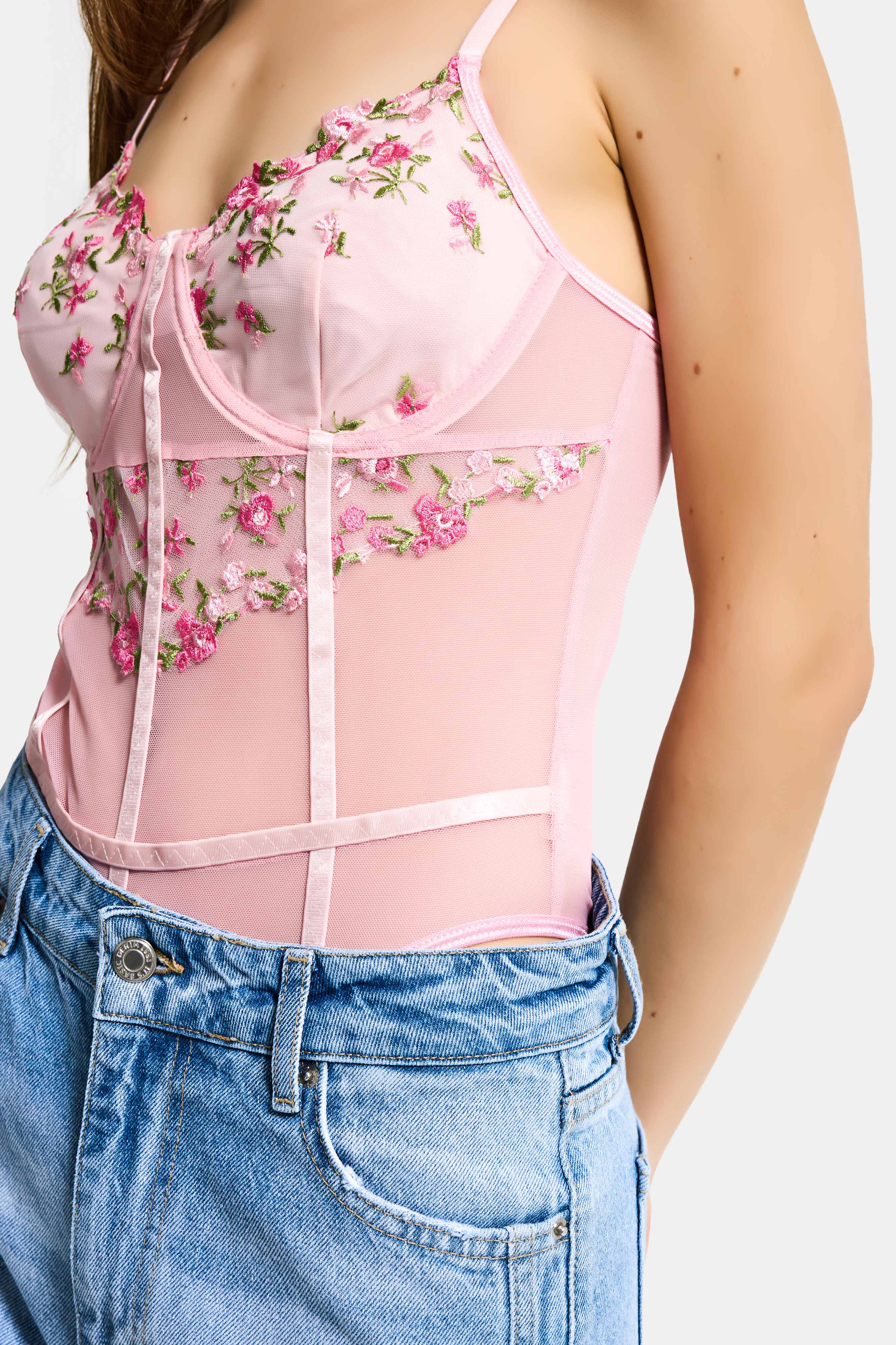 Kadın Pembe w5 Çıtçıtlı Toparlayıcı Özel Çiçek ve Dantel Desenli Tasarım Askılı Body
