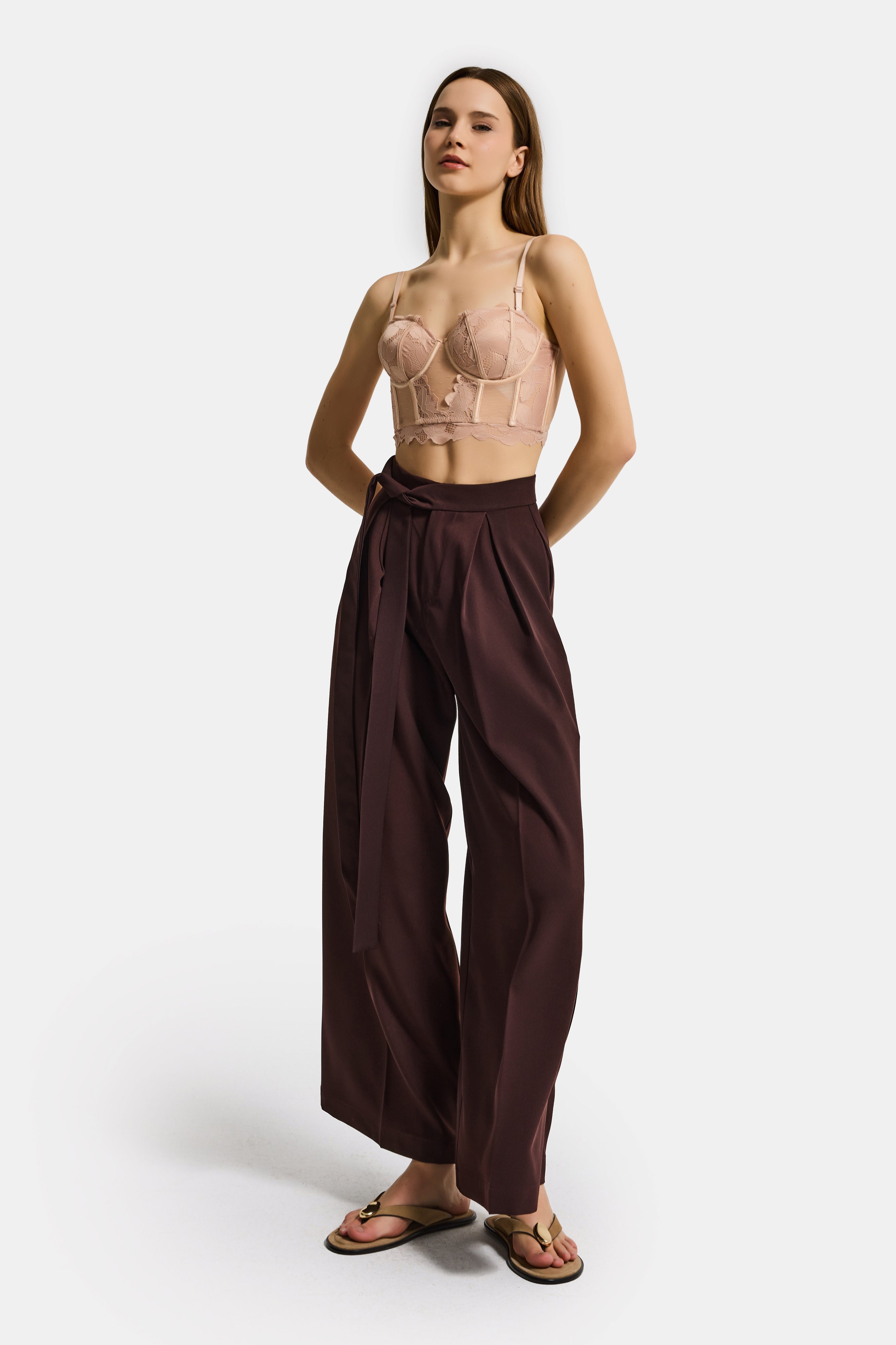 Kadın Pembe Bej w5 Balenli Güpür Dantel Detaylı Askılı Özel Tasarım Büstiyer