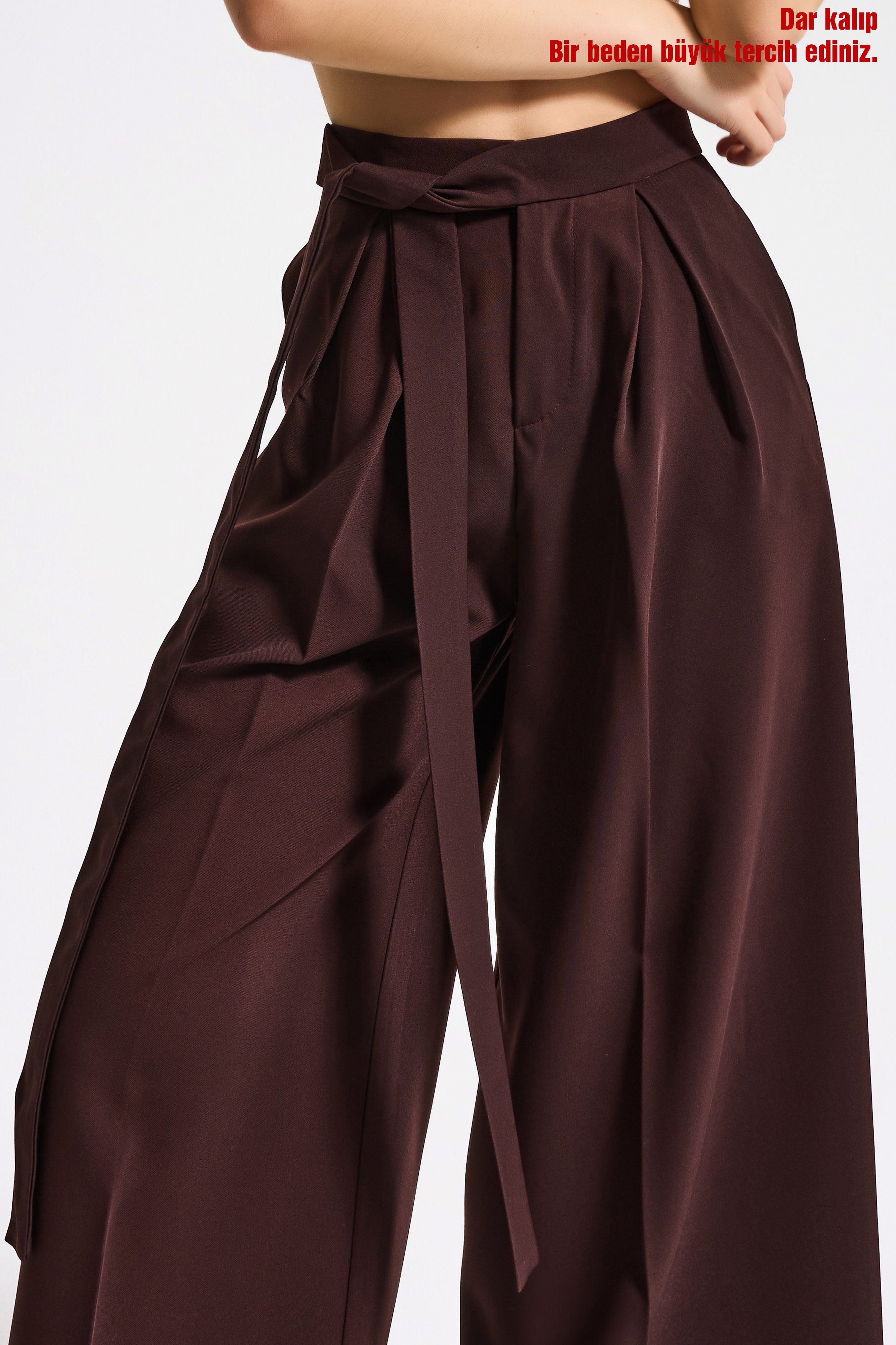 Kadın Acı Kahve w5 Palazzo Fit Özel Kumaş Kemer Detaylı Tasarım Pantolon