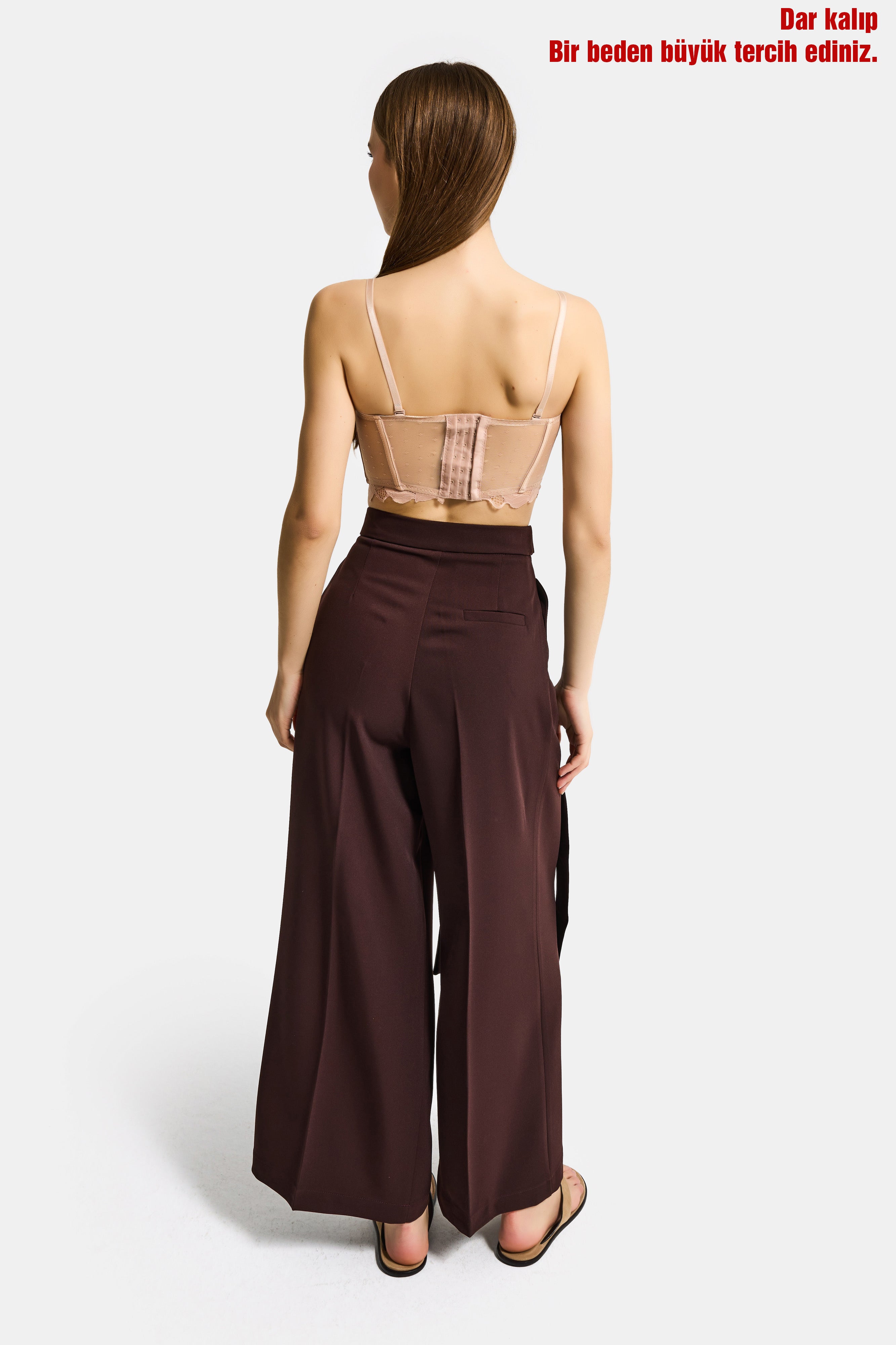 Kadın Acı Kahve w5 Palazzo Fit Özel Kumaş Kemer Detaylı Tasarım Pantolon