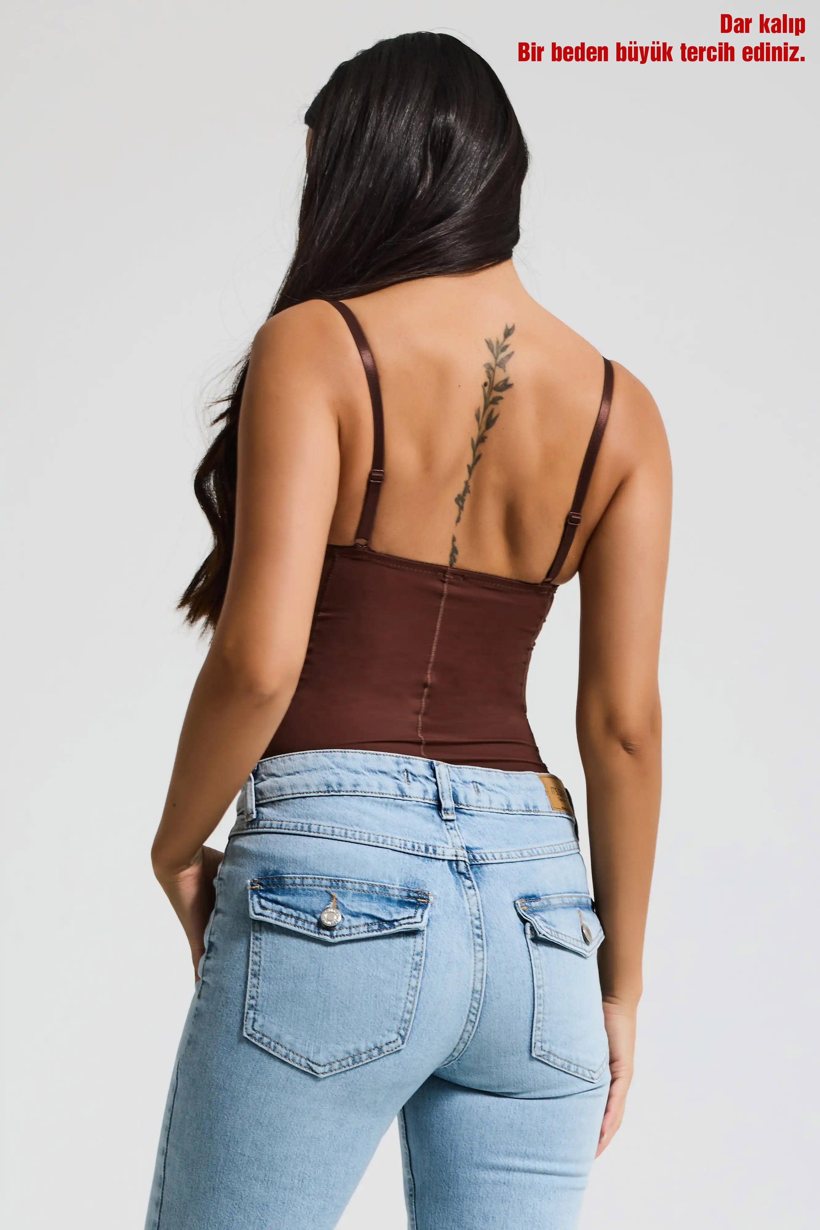 Kadın Kahve w5 Çıtçıtlı Toparlayıcı Dantel Detaylı Destekli Cup Tasarım Askılı Body