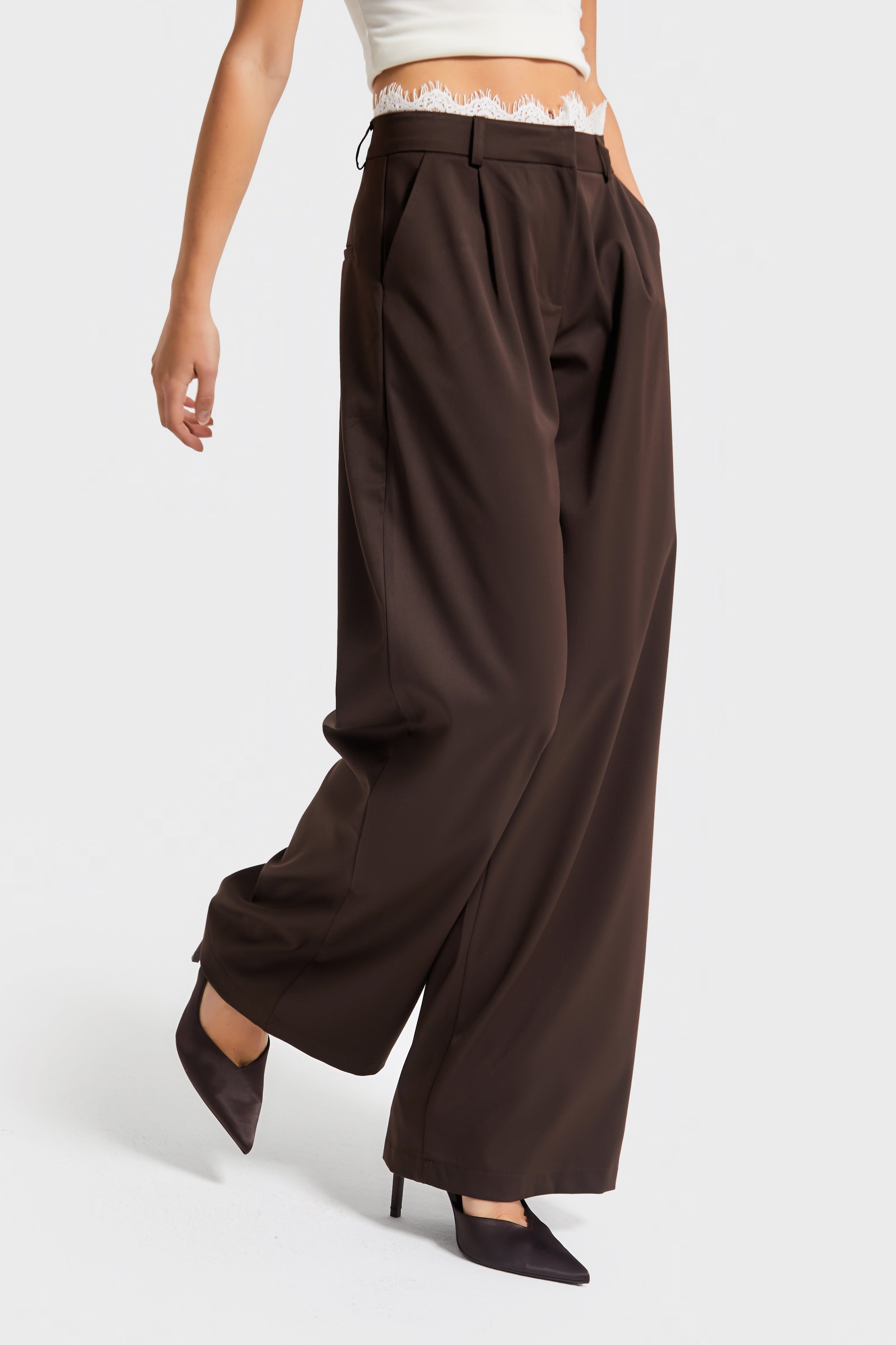 Kadın Kahverengi w5-16 Palazzo Fit Kemeri Dantel Detaylı Tasarım Pantolon