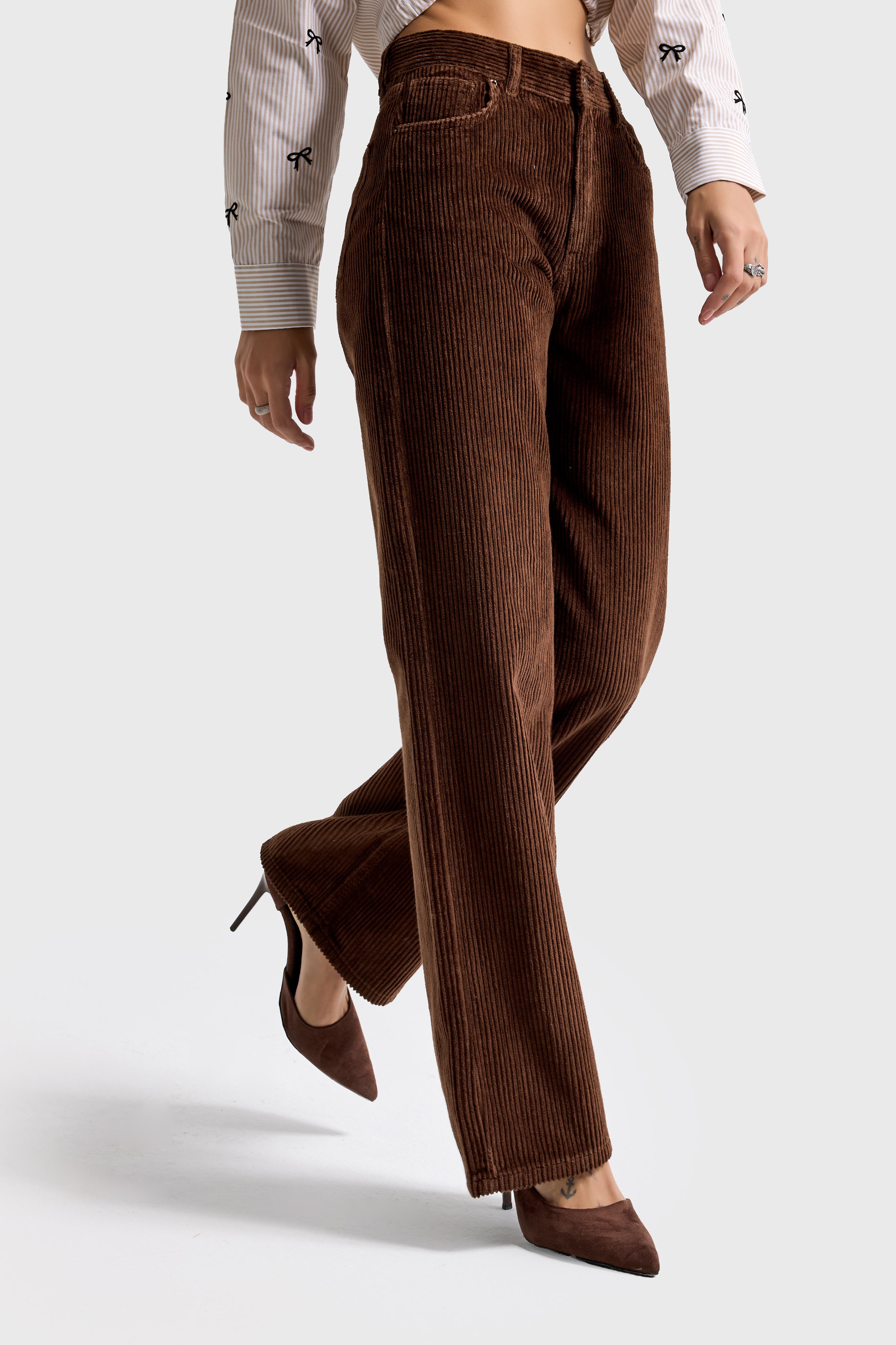 Kadın Kahverengi Doris 26w5-42 Straight Fit Yüksek Bel İç Boy 80cm Kalın Fitilli Kadife Velvet Kumaş Pantolon