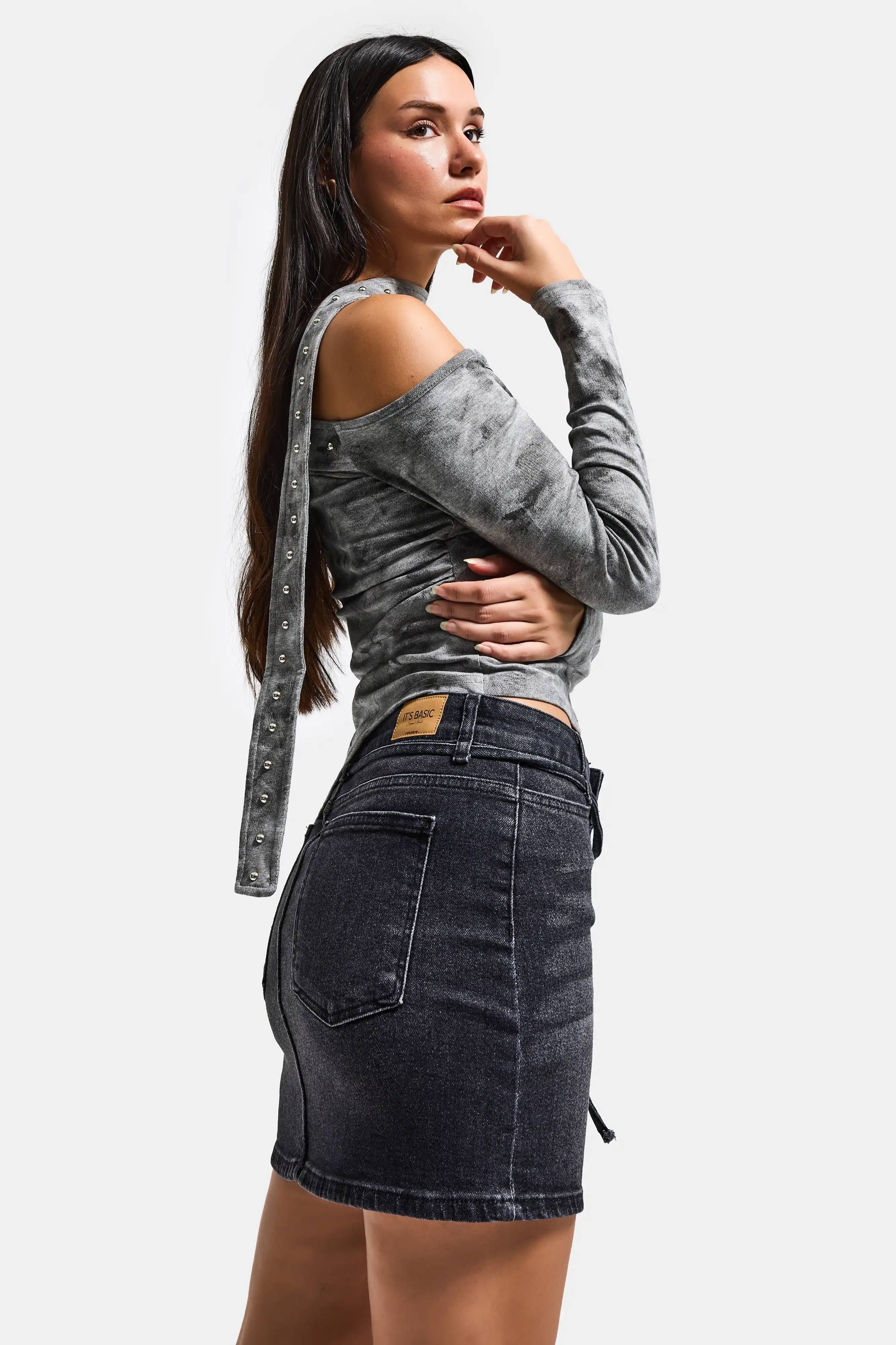 Kadın Gri w5 Asimetrik Kesim Özel Kumaş Tasarım Crop Top