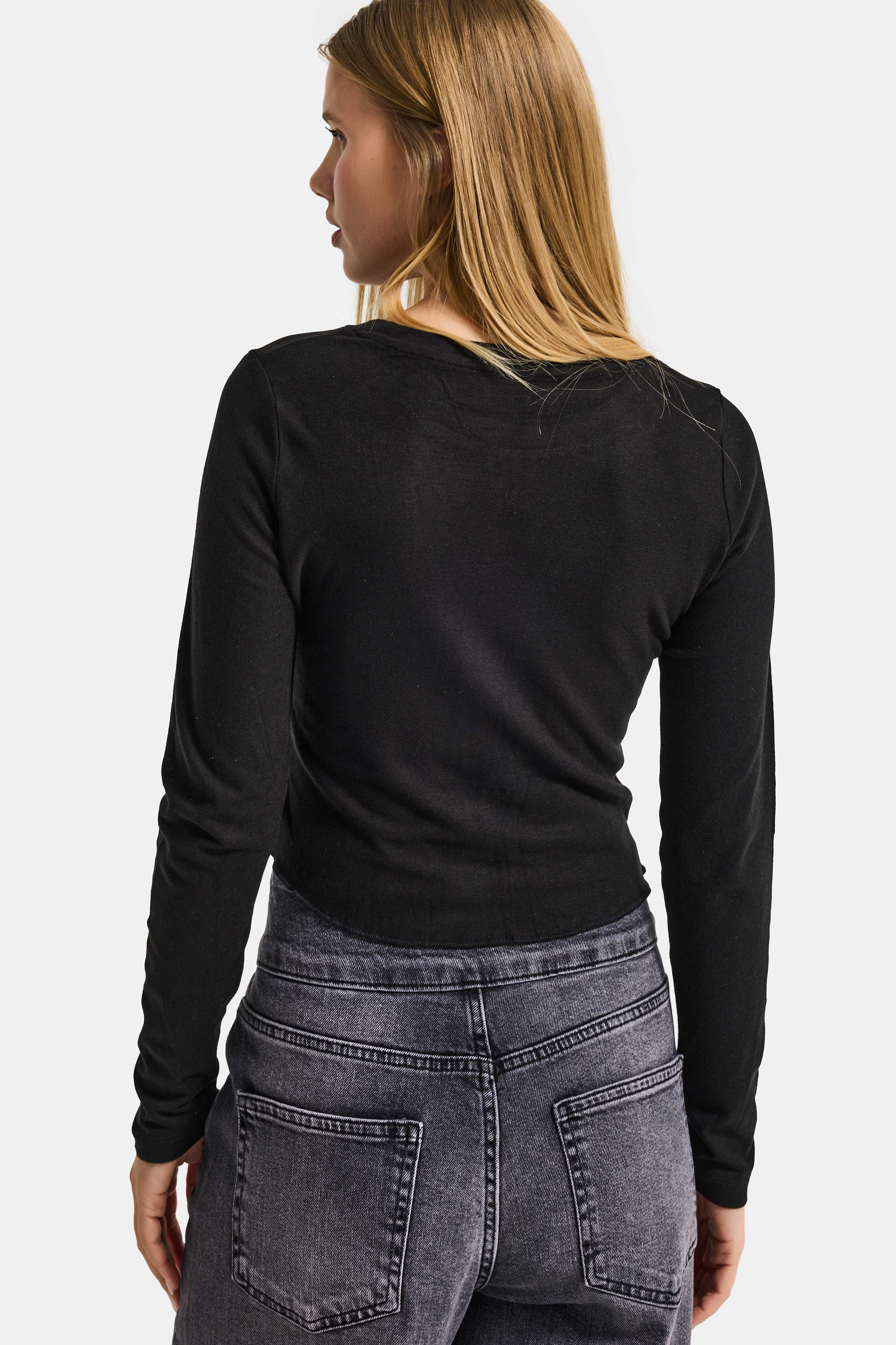 Kadın Siyah Renk w5 Asimetrik Kesim Crop Fit Tasarım Body