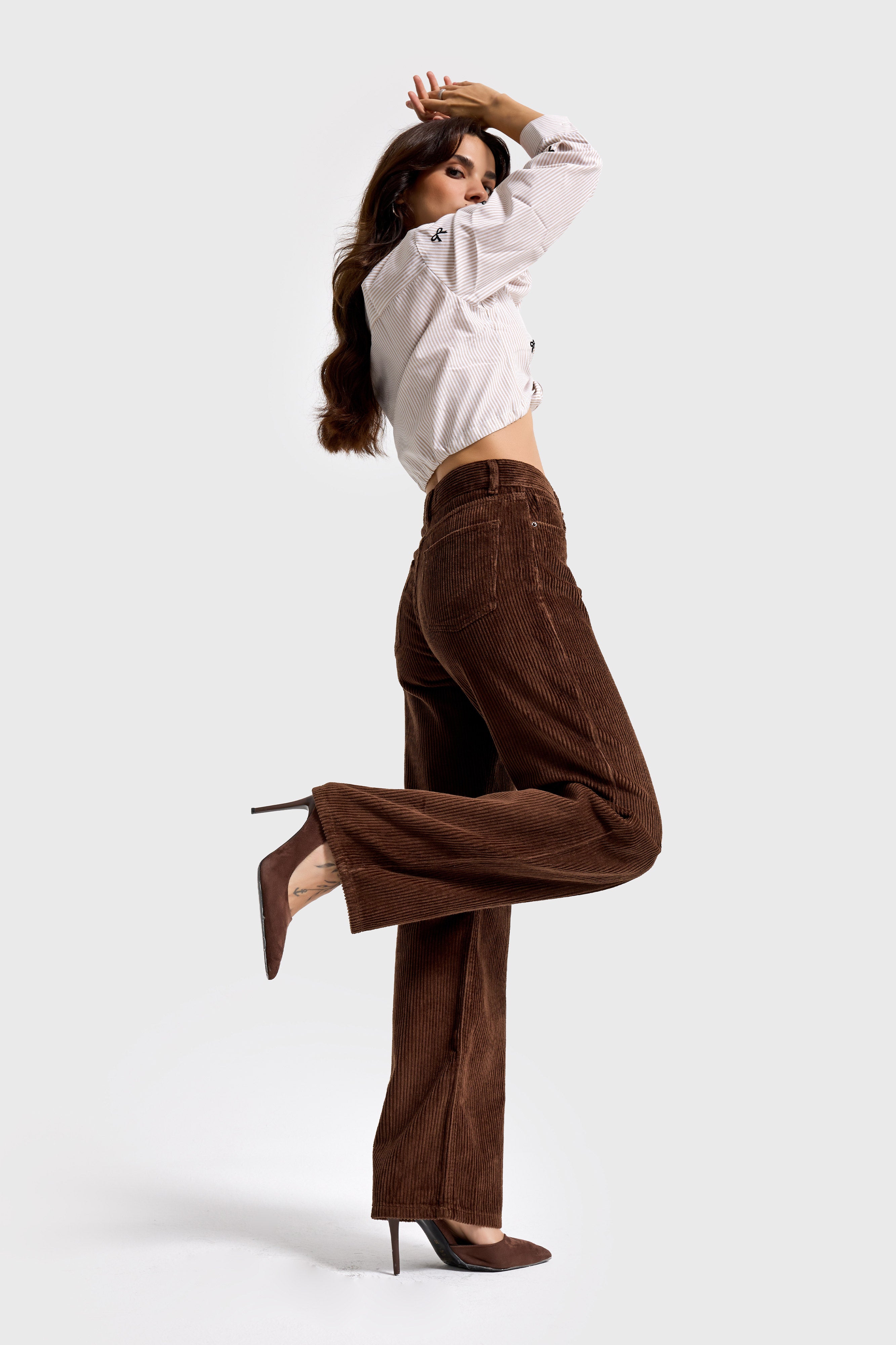 Kadın Kahverengi Doris 26w5-42 Straight Fit Yüksek Bel İç Boy 80cm Kalın Fitilli Kadife Velvet Kumaş Pantolon