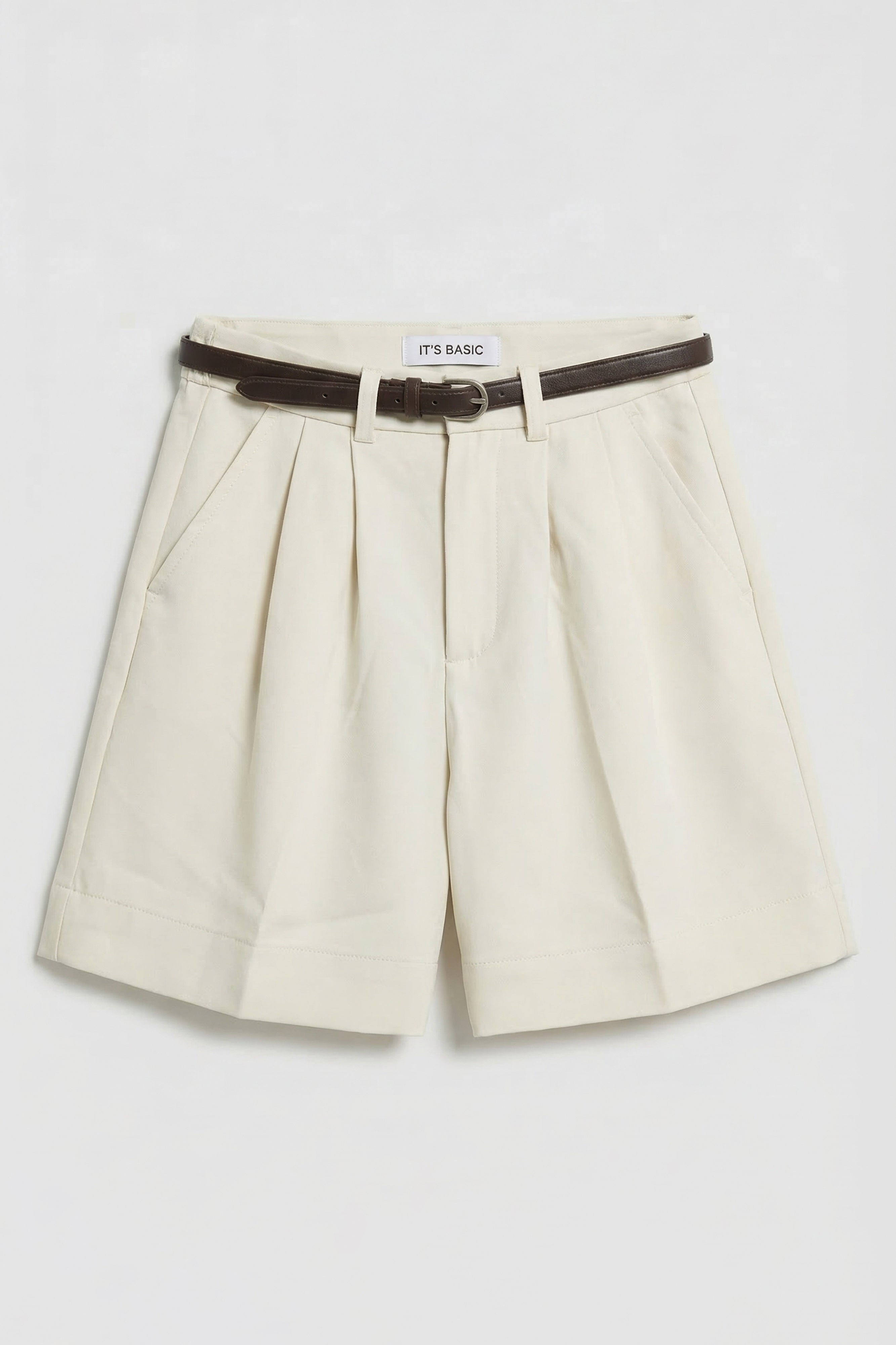 Kadın Kırık Beyaz w5 Kemerli Pileli Organik Koton Kumaş Midi Boy Şort