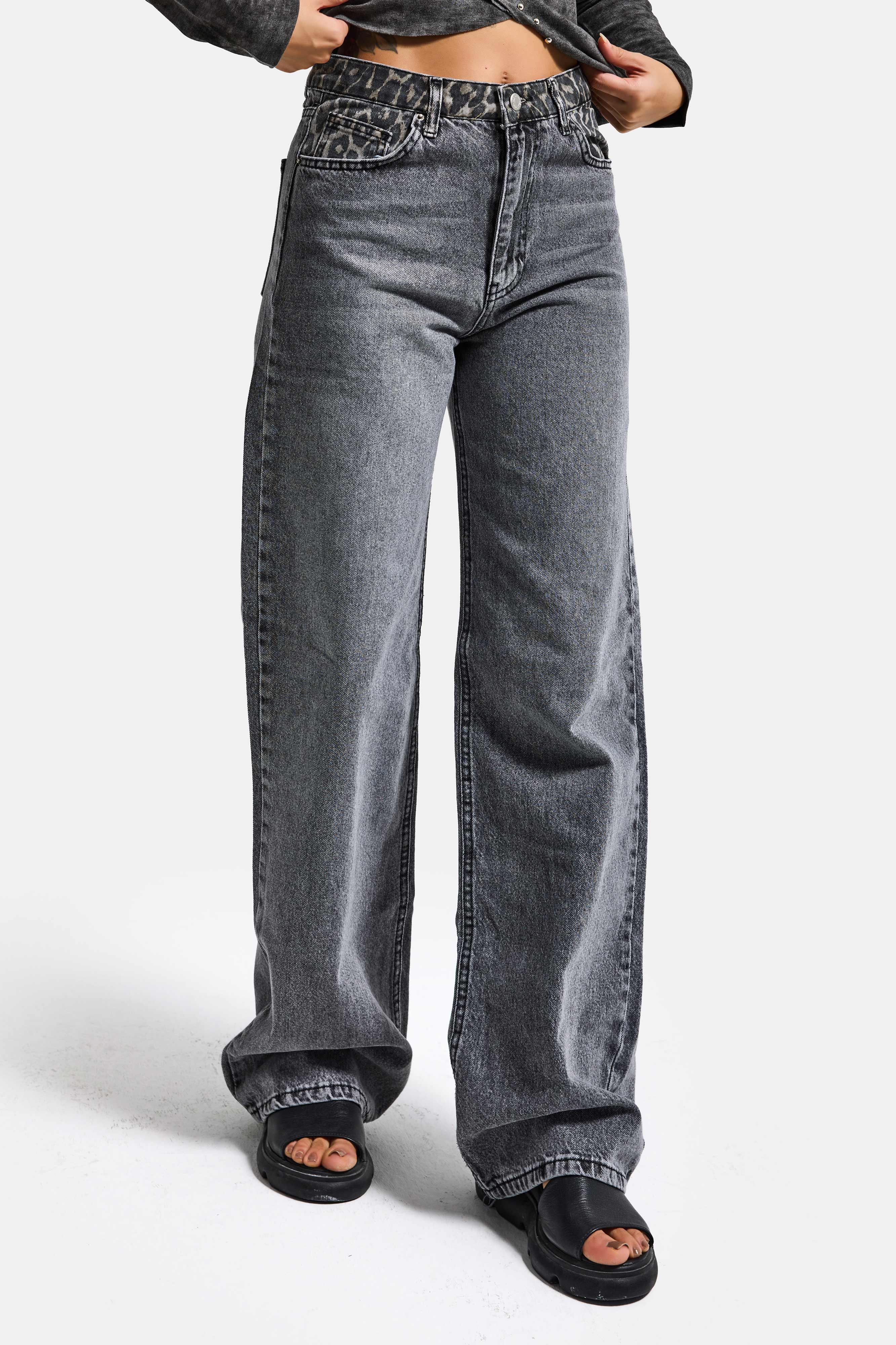 Kadın Füme Renk 4S513 Loose Fit Kemeri Leopar Desenli Denim Jean