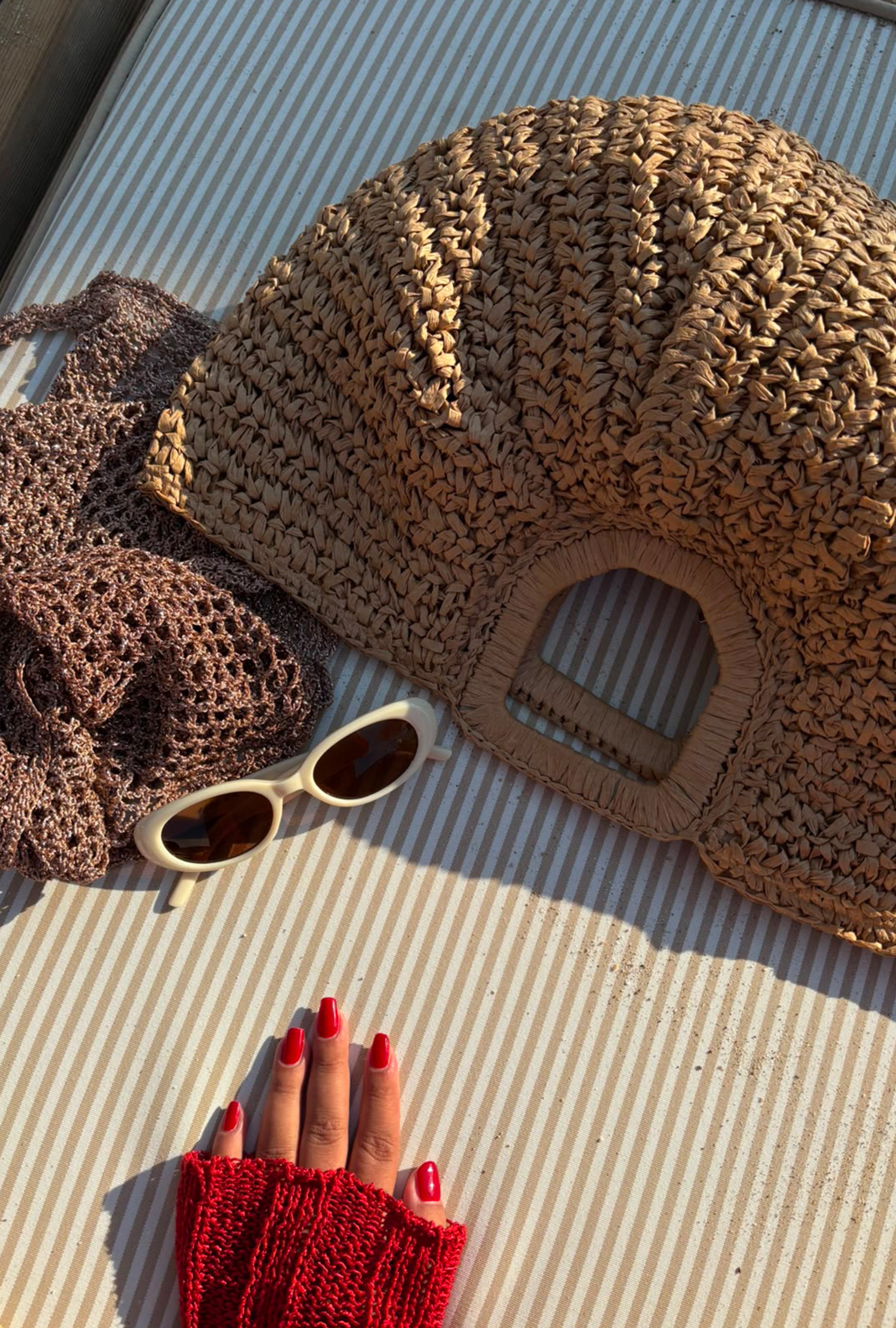 Women's Beige Custom Design Paper Woven Handbag