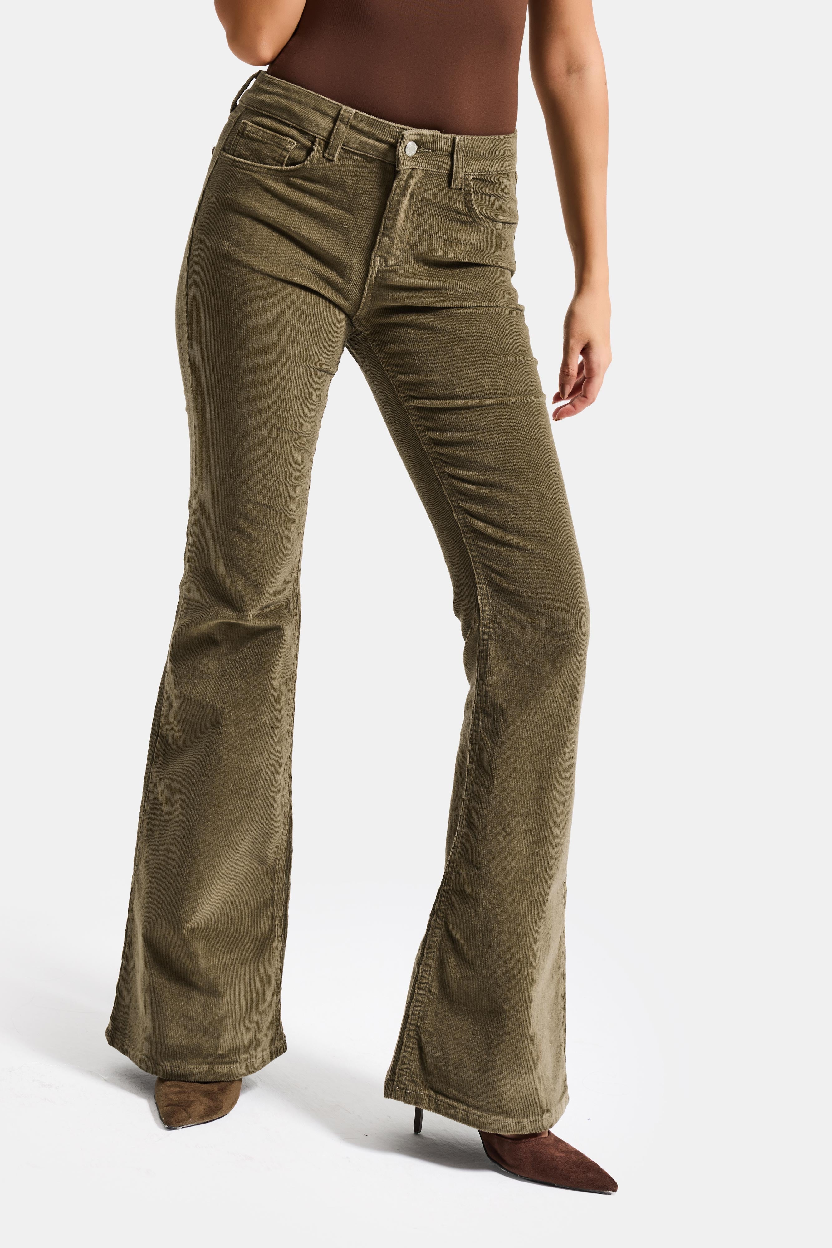 Kadın Haki Renk 26w5-82 Low Waist Flare Fit İnce Fitilli Velvet Kadife Kumaş Pantolon