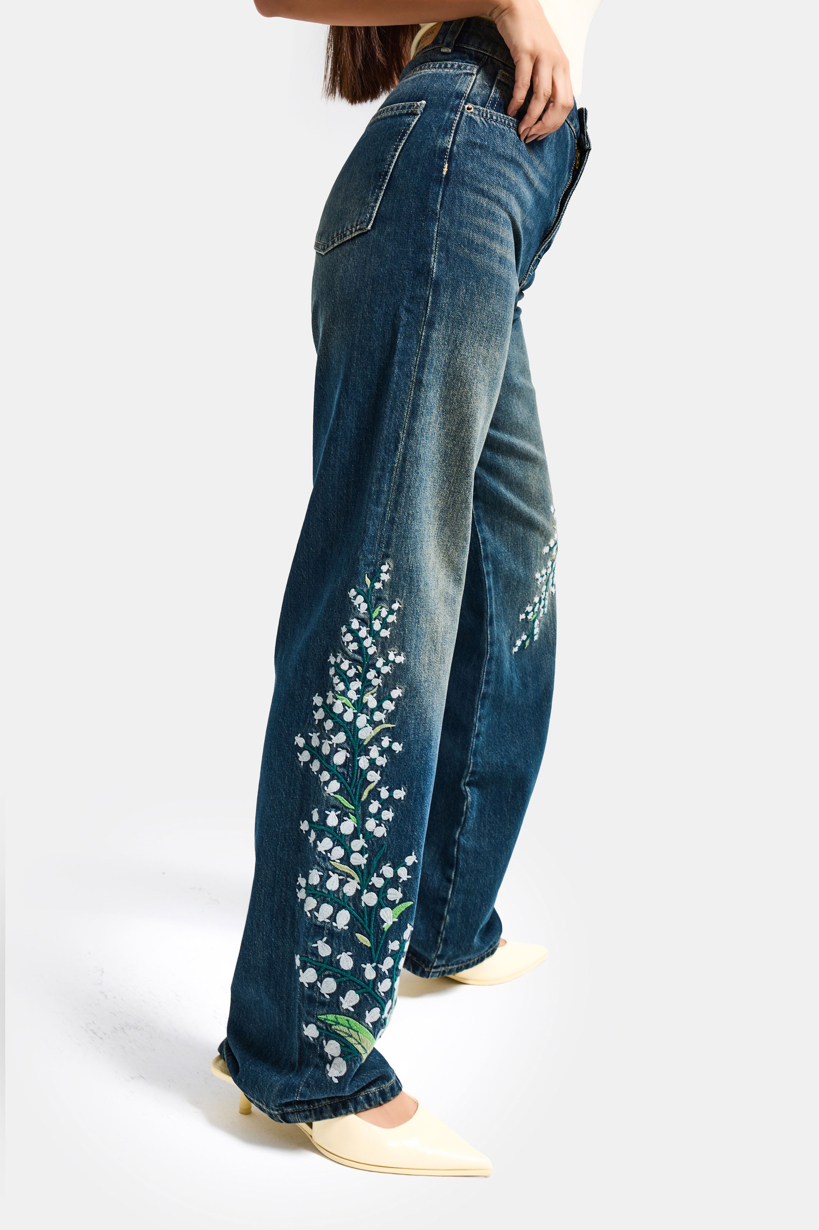 Kadın T.Kot Rengi 2w5-31 Straight Fit Yüksek Bel Özel Çiçek Kuş Nakışlı Tasarım Denim Jean