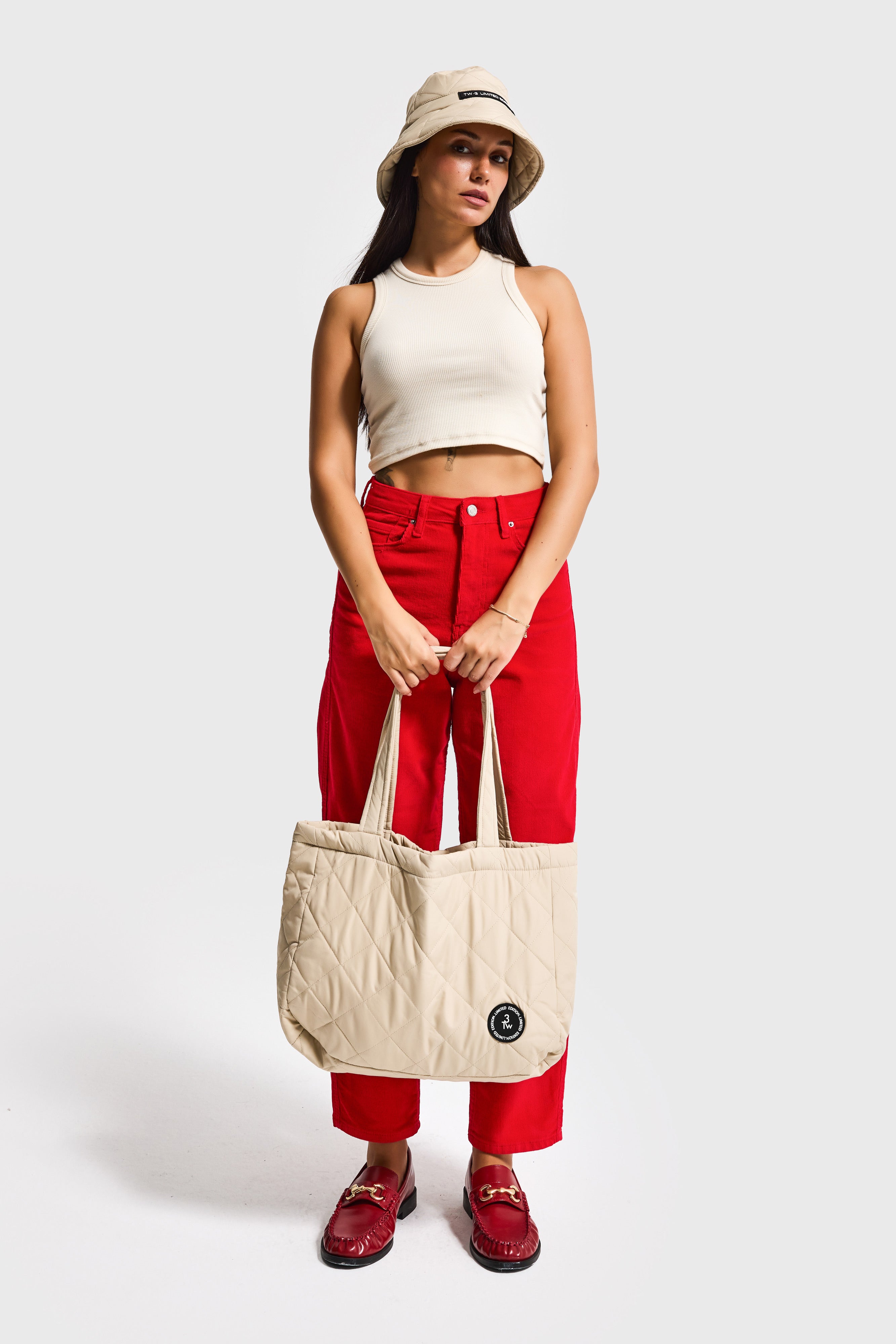 Bej Renk Baklava Desenli Askılı Özel Tasarım Çanta