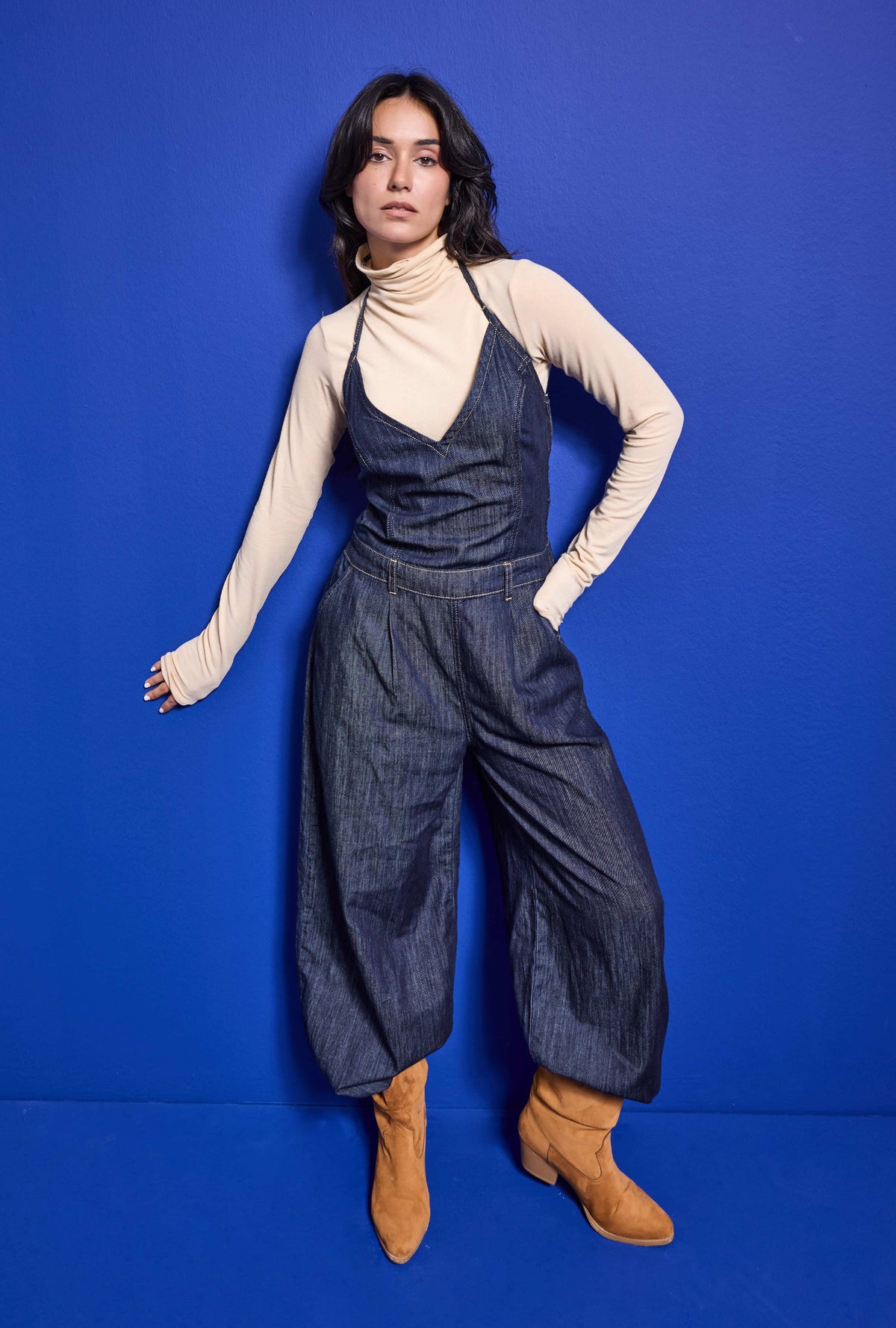 Kadın 7w6-50 Boyundan Askılı %100 Koton Denim Tulum