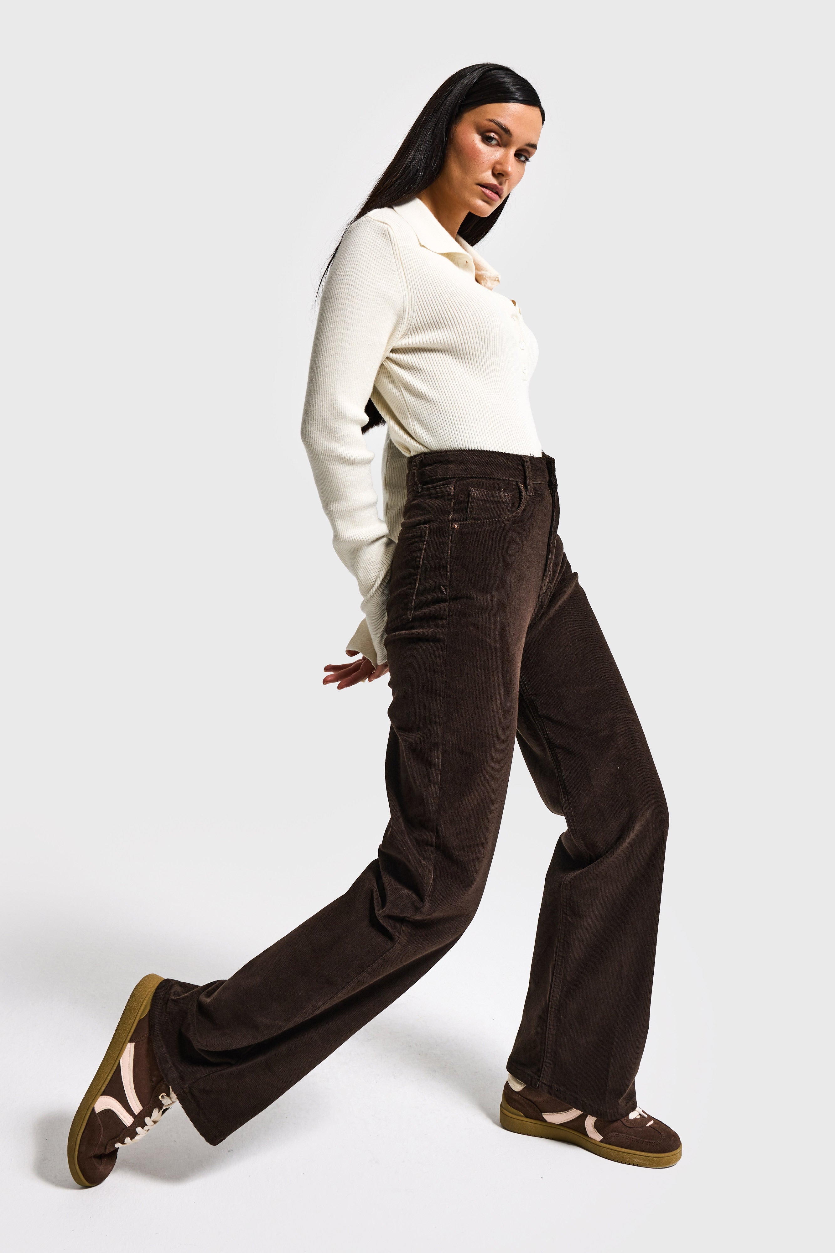 Kadın Acı Kahve 26w5-136 Straight Cropped Fit Elastan Velvet Kadife Kumaş Pantolon