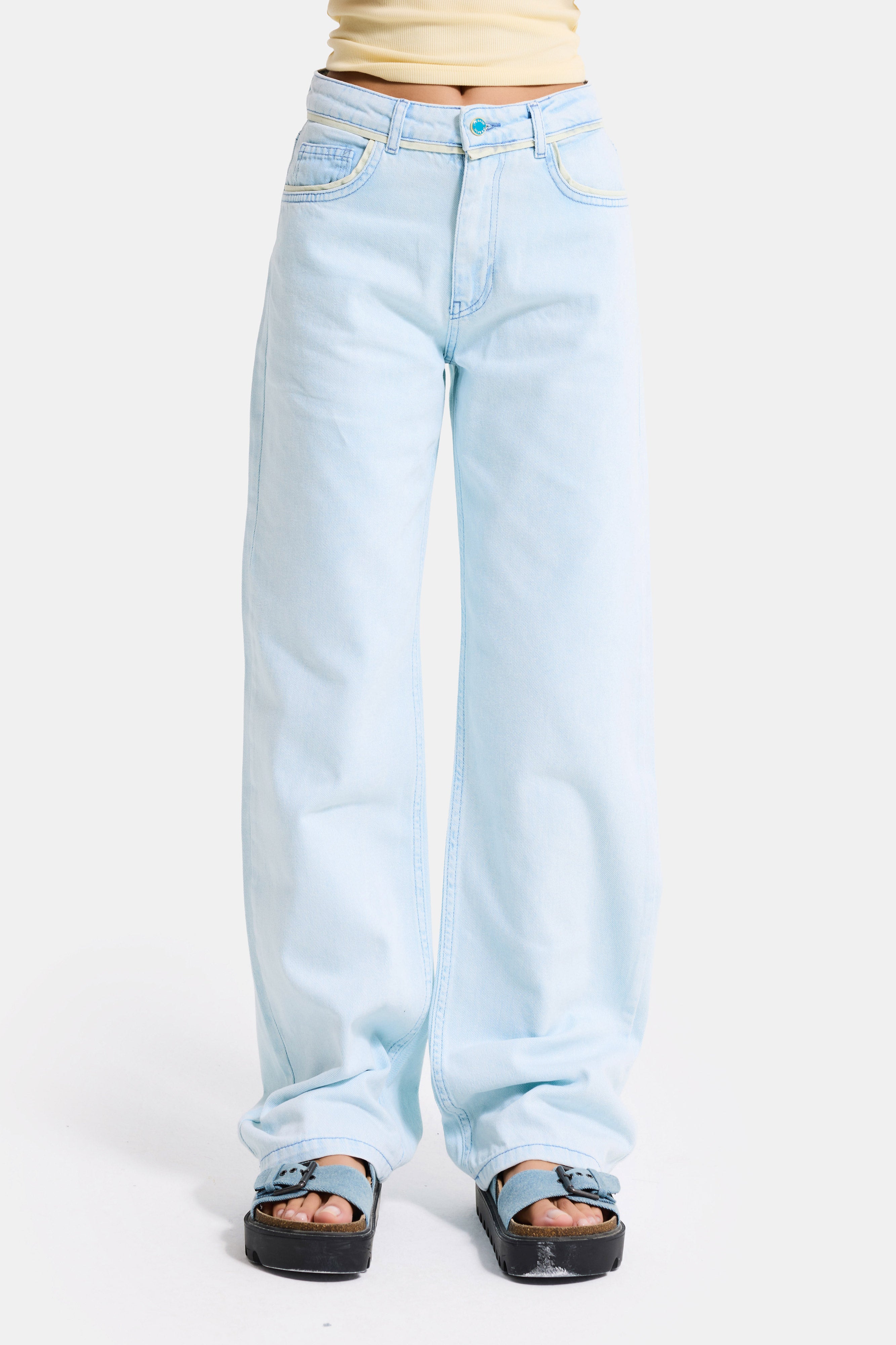 Kadın Bebe Mavi 3s6-103 Loose Fit Özel Yıkama Tasarım Denim Jean