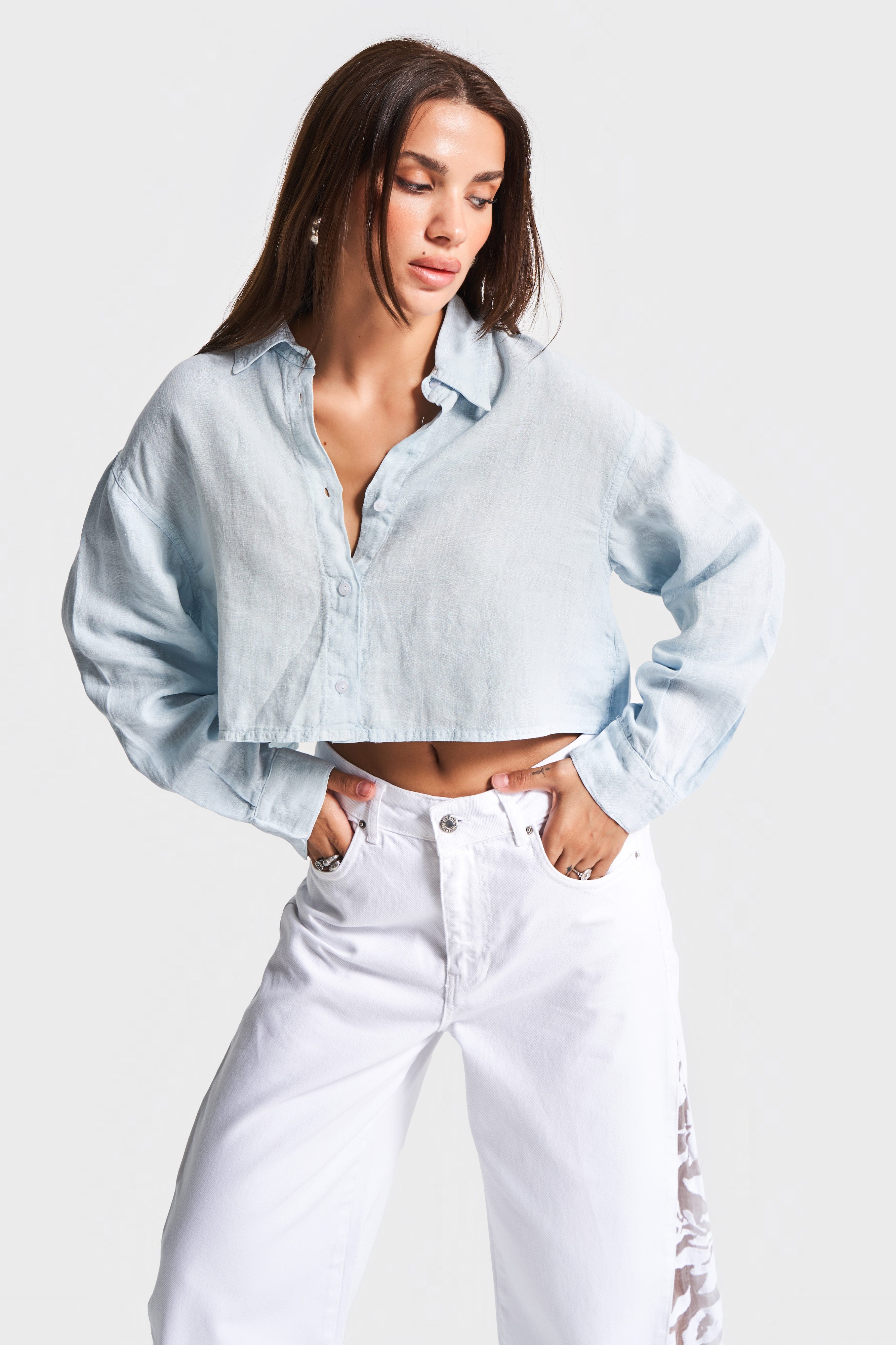 Dames babyblauw 6s5-103 biologisch linnen cropped oversized overhemd