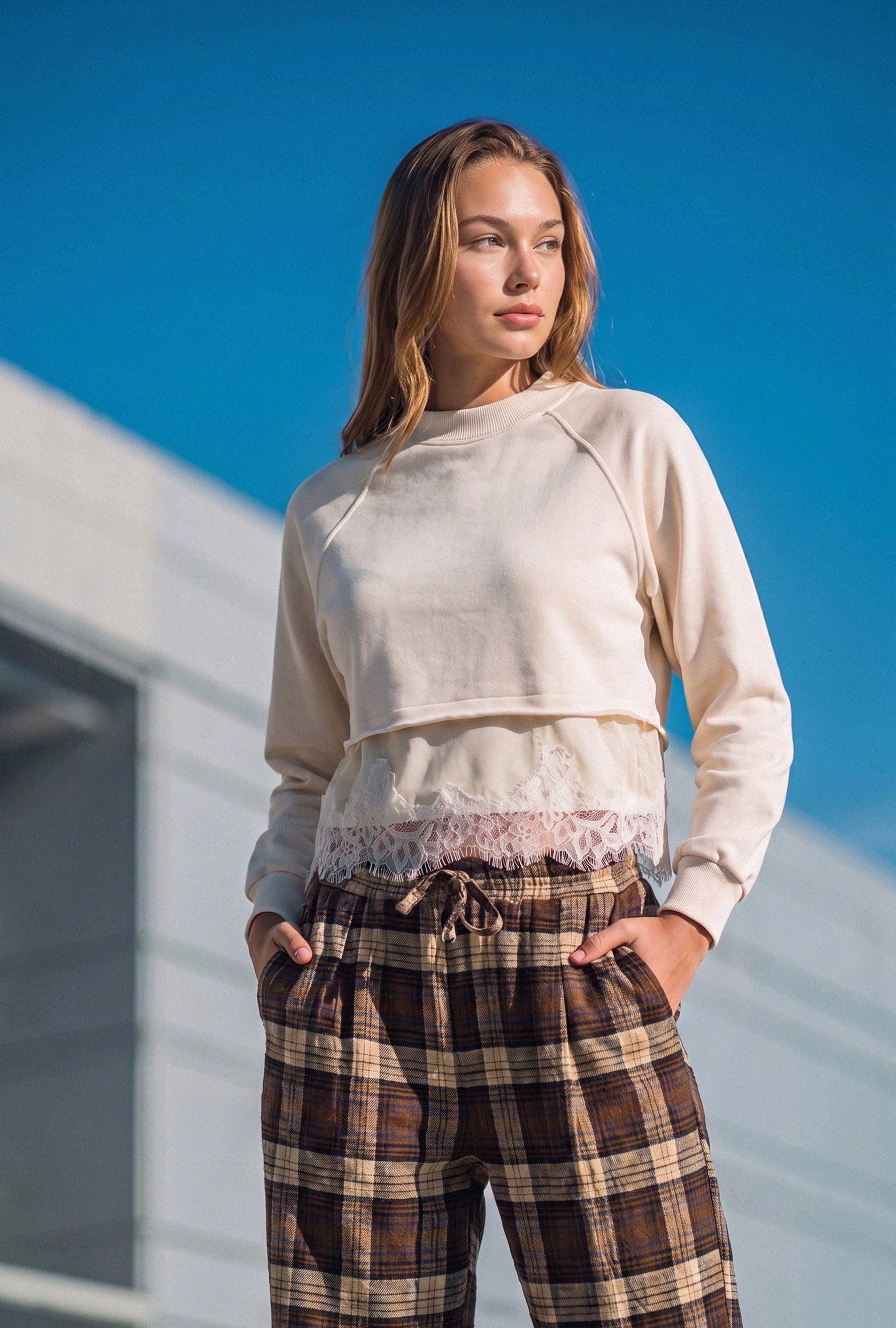 Kadın Bej w6-105 Dantel Detaylı Bol Kesim Tasarım Sweatshirt