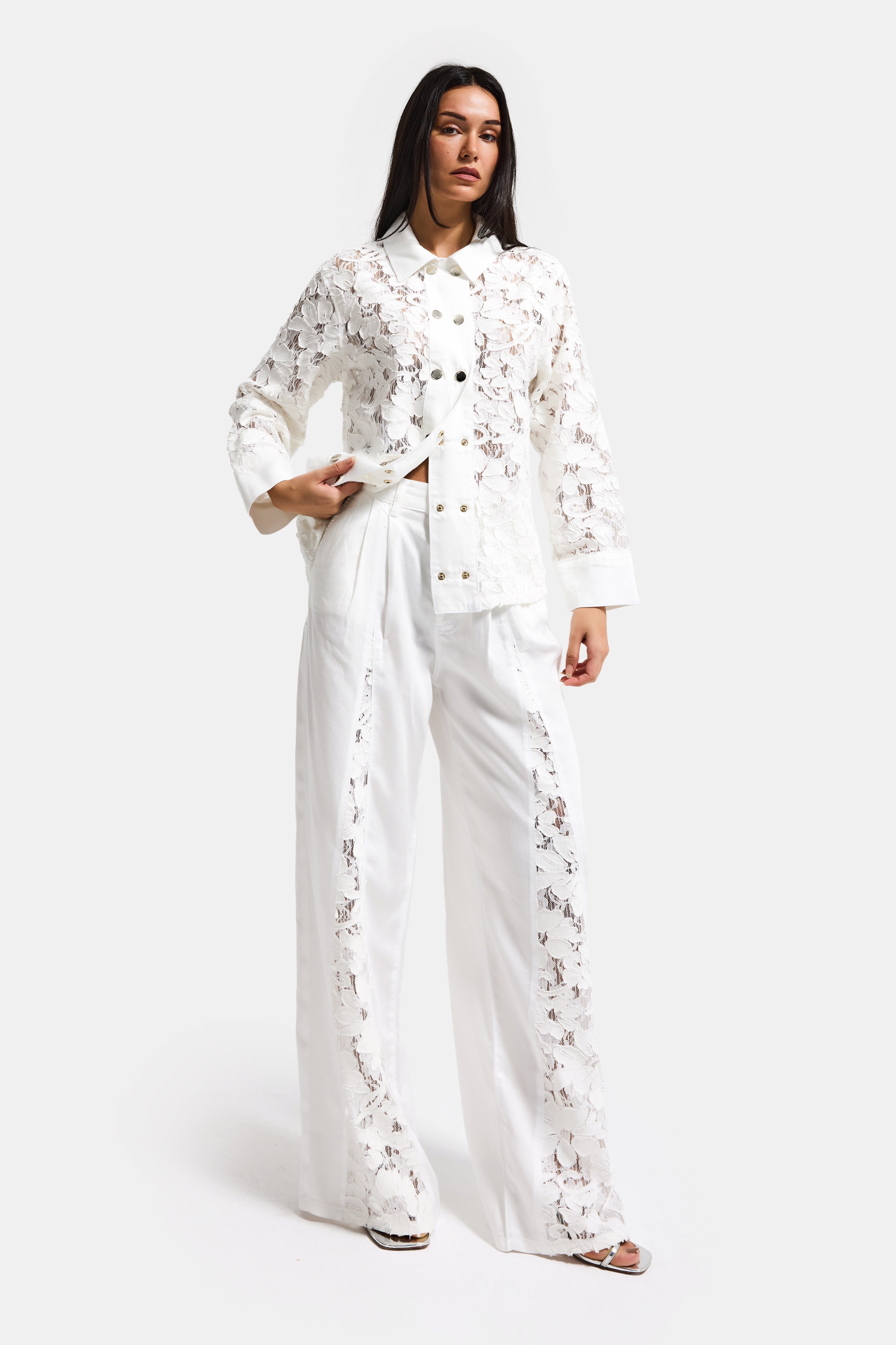 Kadın Beyaz 6s6-2 Wide Leg Dantel Nakış Detaylı Özel Tasarım Denim Jean