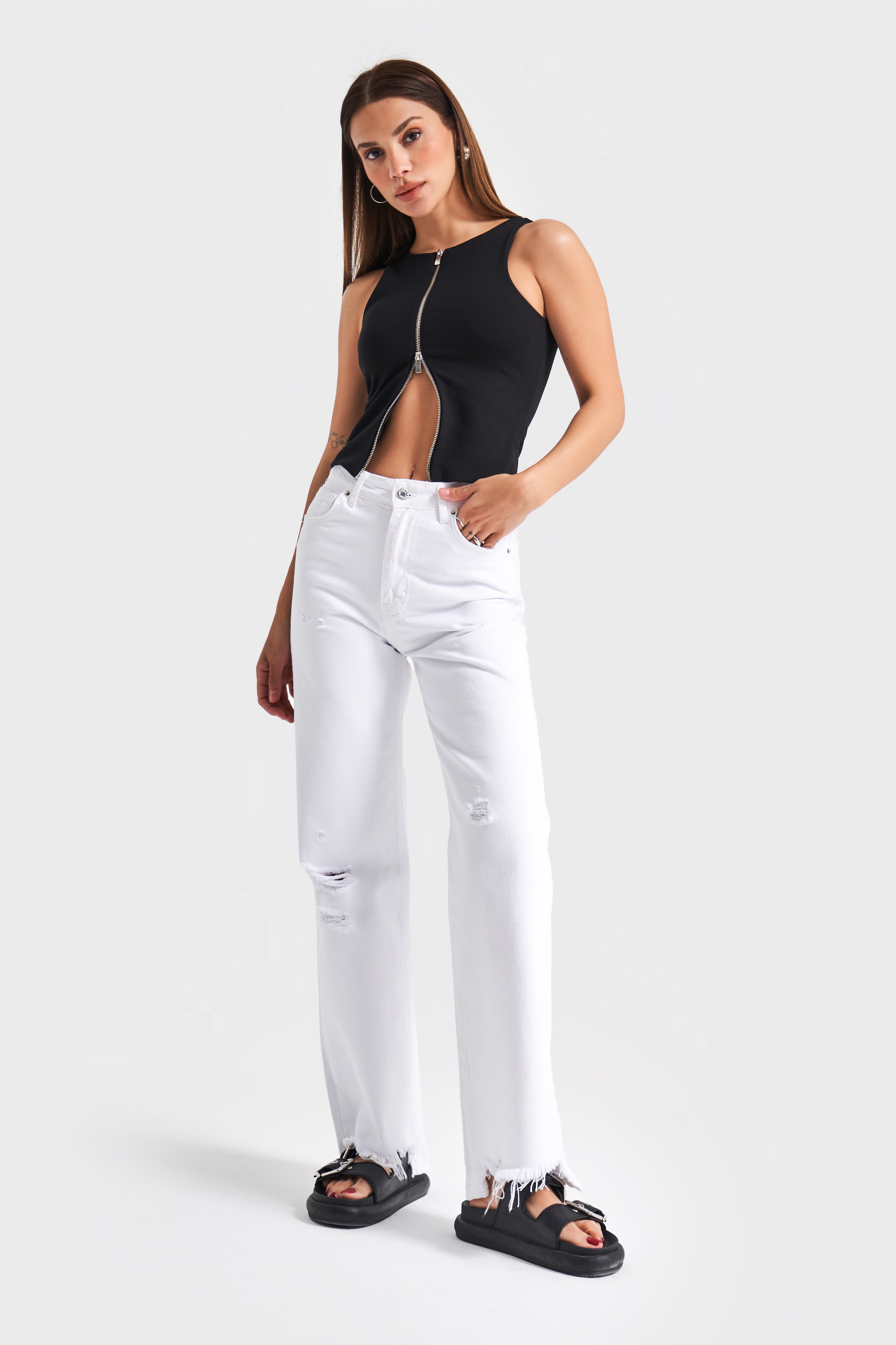 Женские джинсы Doris 13s5-2 белого цвета, прямого кроя, с высокой талией, 100% хлопок, с рваными деталями