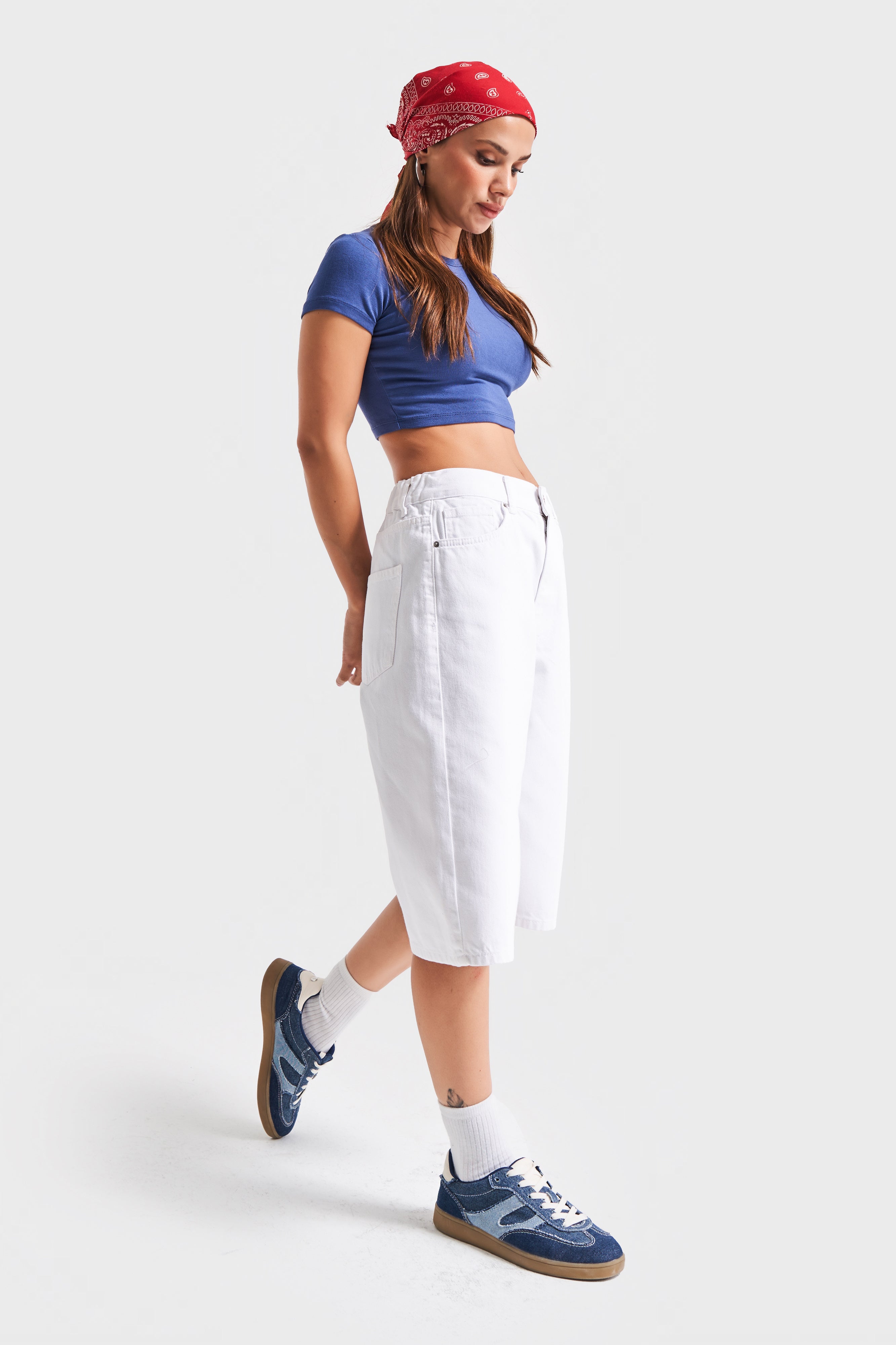 Kadın Beyaz Renk 5s5-2 Maxi Boy Beli Lastikli %100 Koton İç Göstermez Denim Bermuda Şort