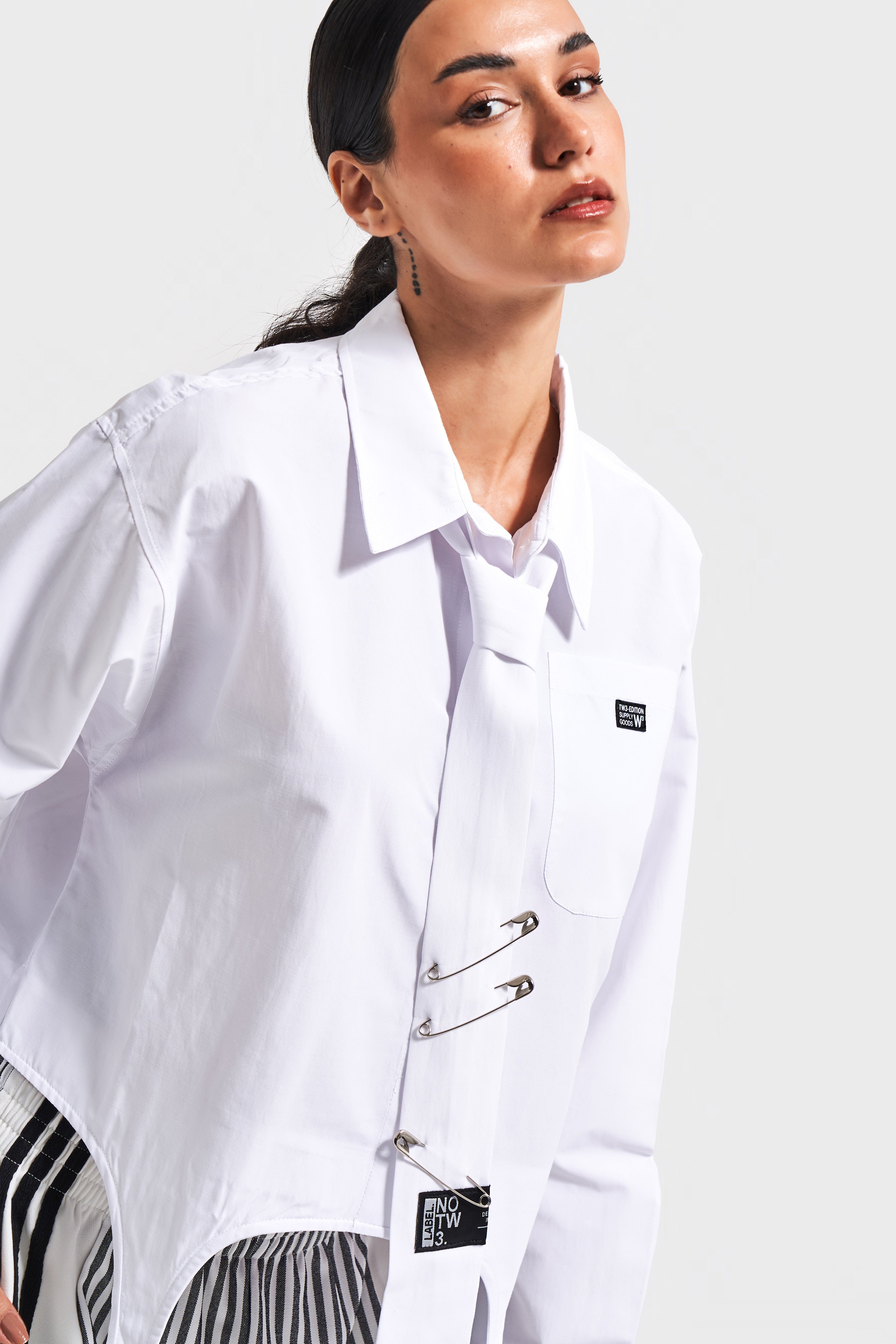 Женская рубашка свободного кроя White Tie Design