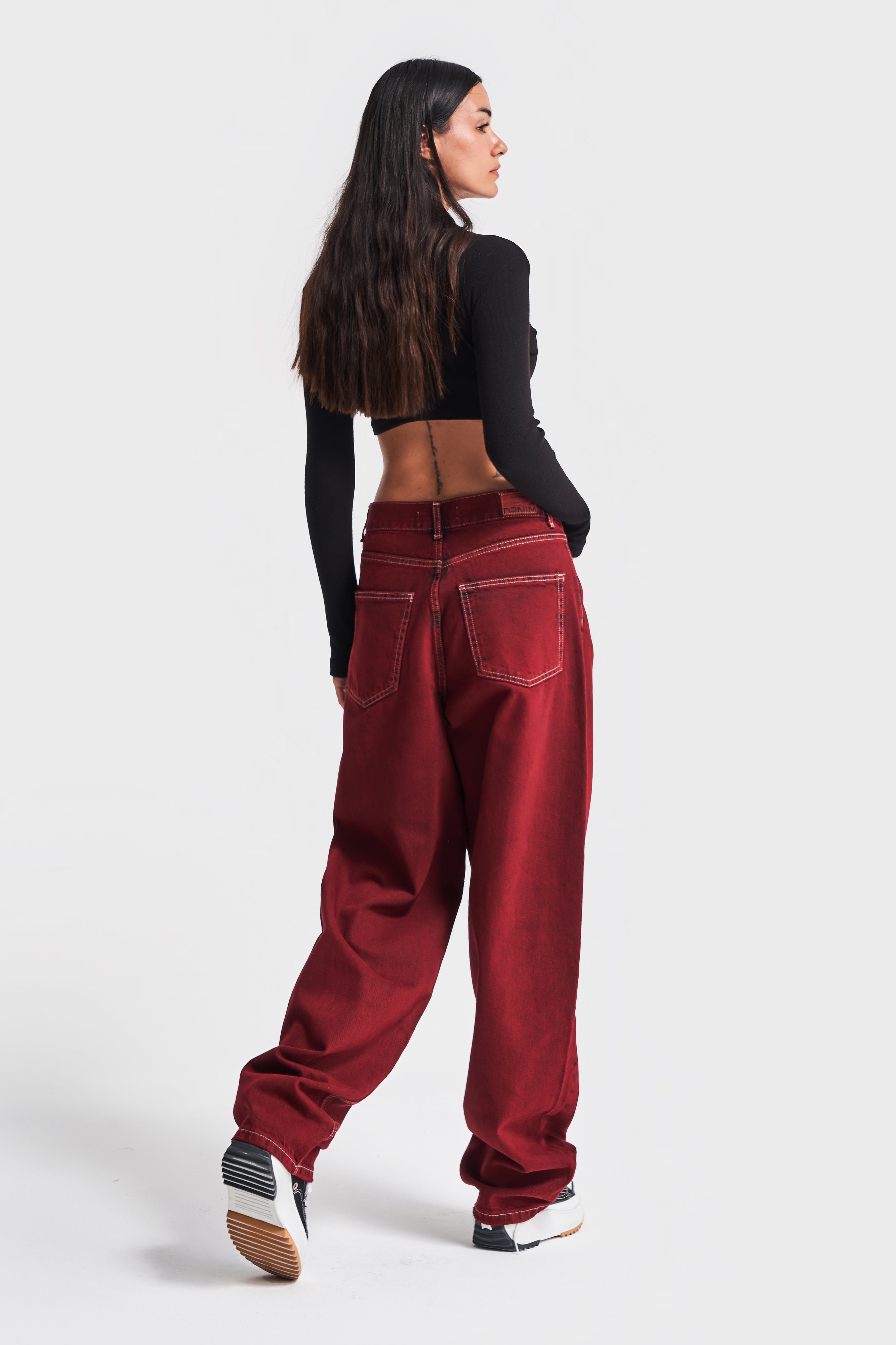 Women's Claret Red Color 20W4-35 Skater Fit Mid Waist 100% Cotton Special Wash Denim Jean