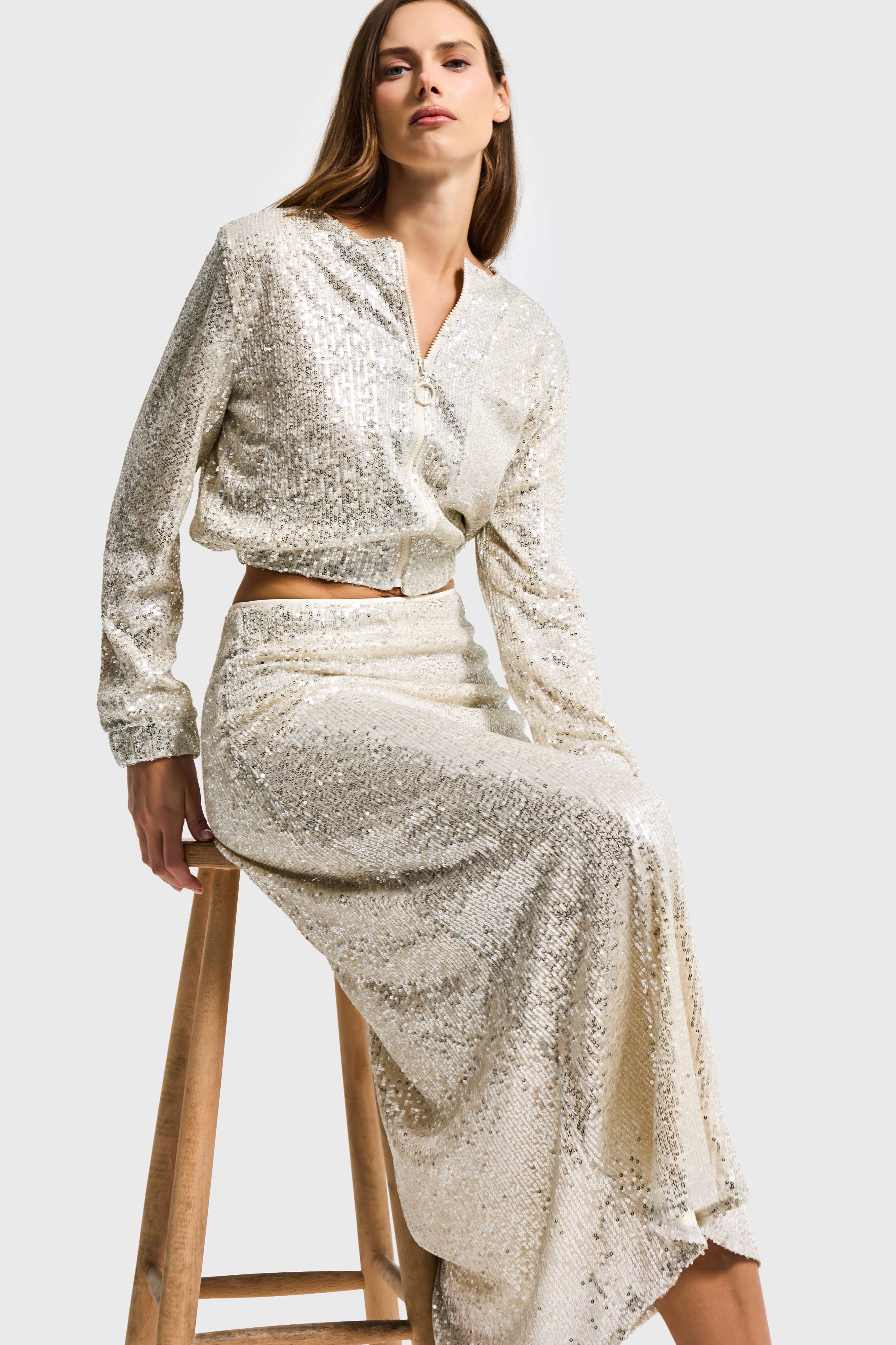 Kadın Ekru Renk Maxi Boy Pul Payetli Tasarım Etek