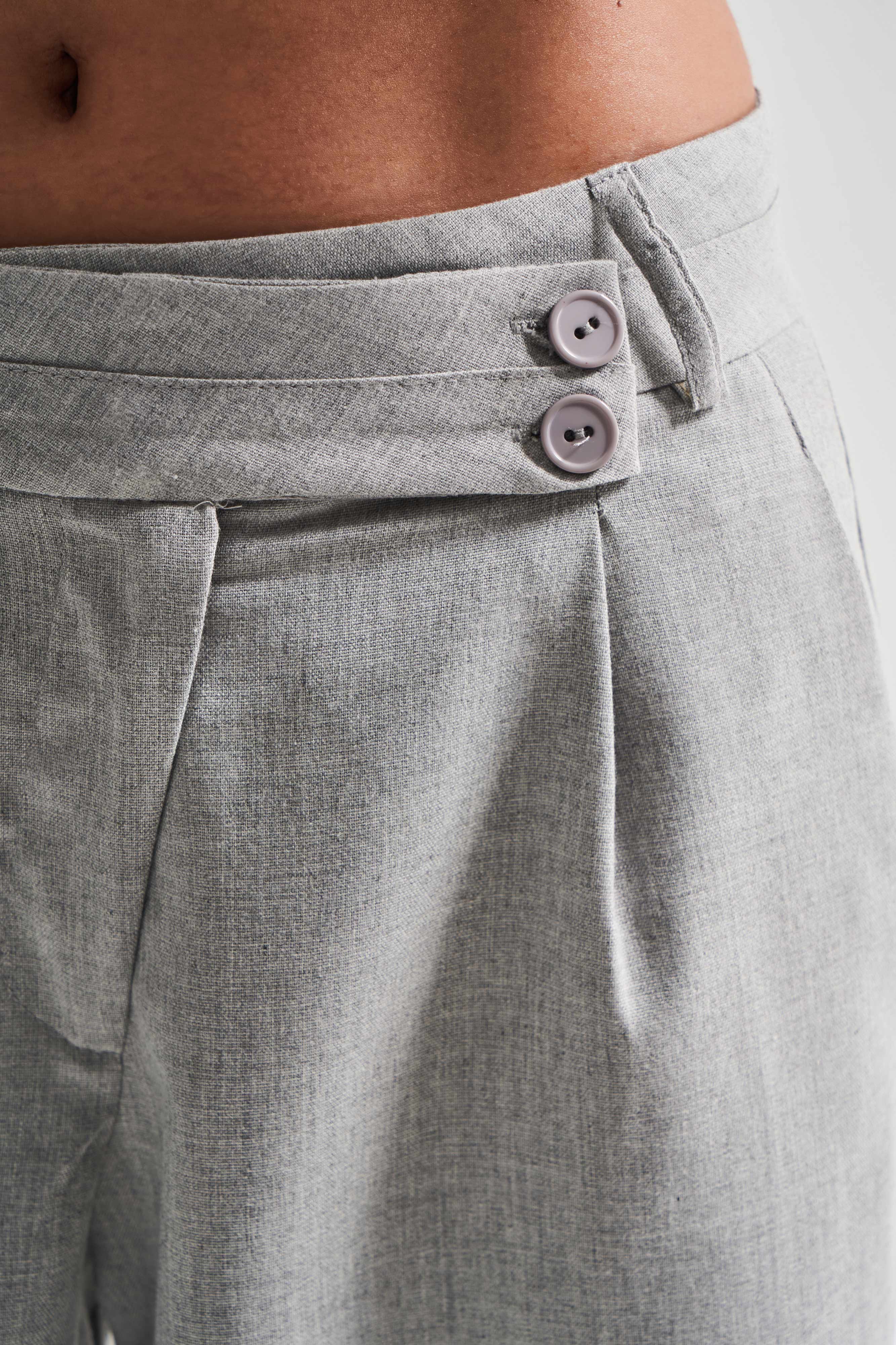 Женские брюки-палаццо серого цвета Neptun S5-12 с поясом и плиссировкой