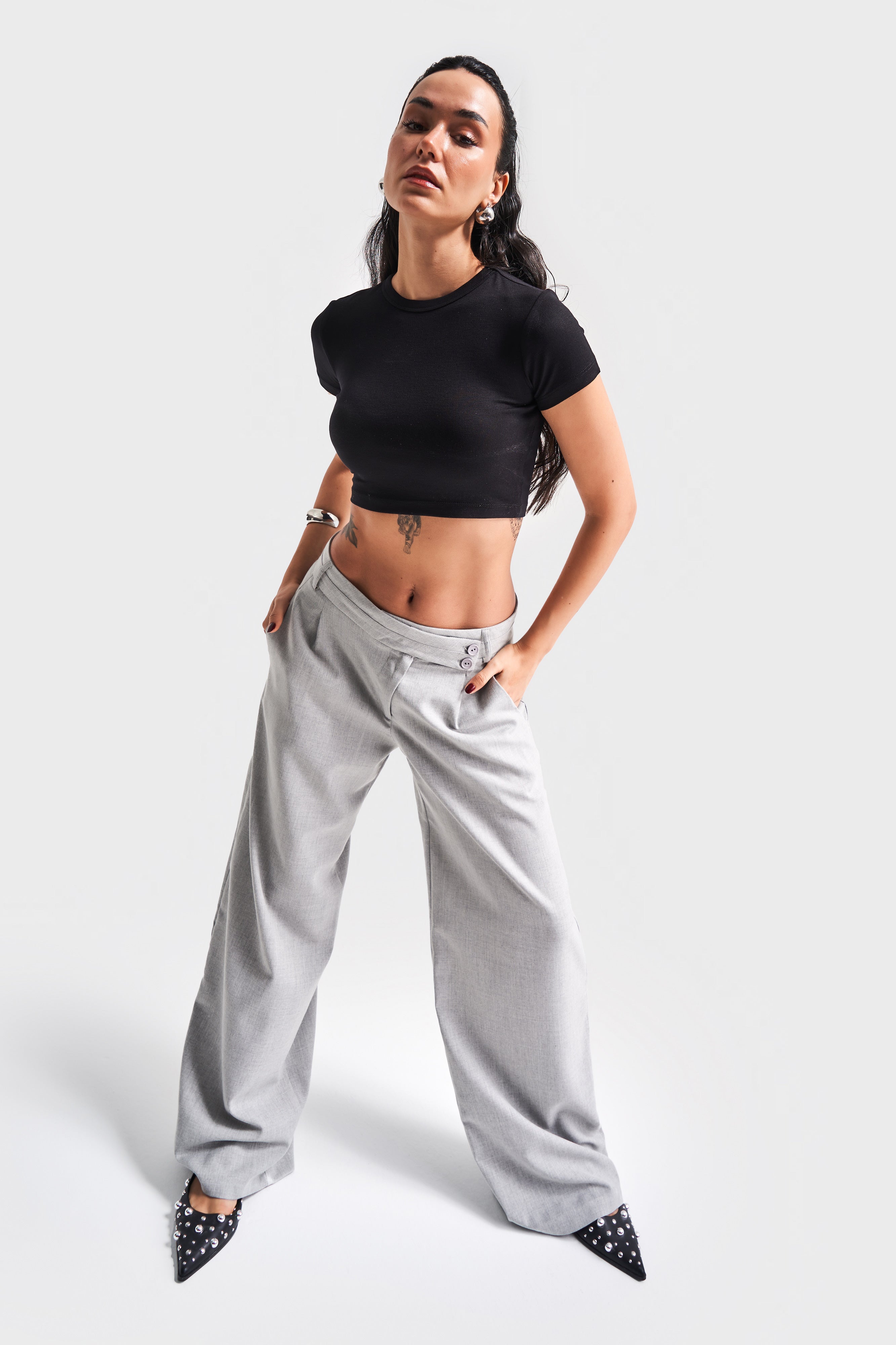 Женские брюки-палаццо серого цвета Neptun S5-12 с поясом и плиссировкой