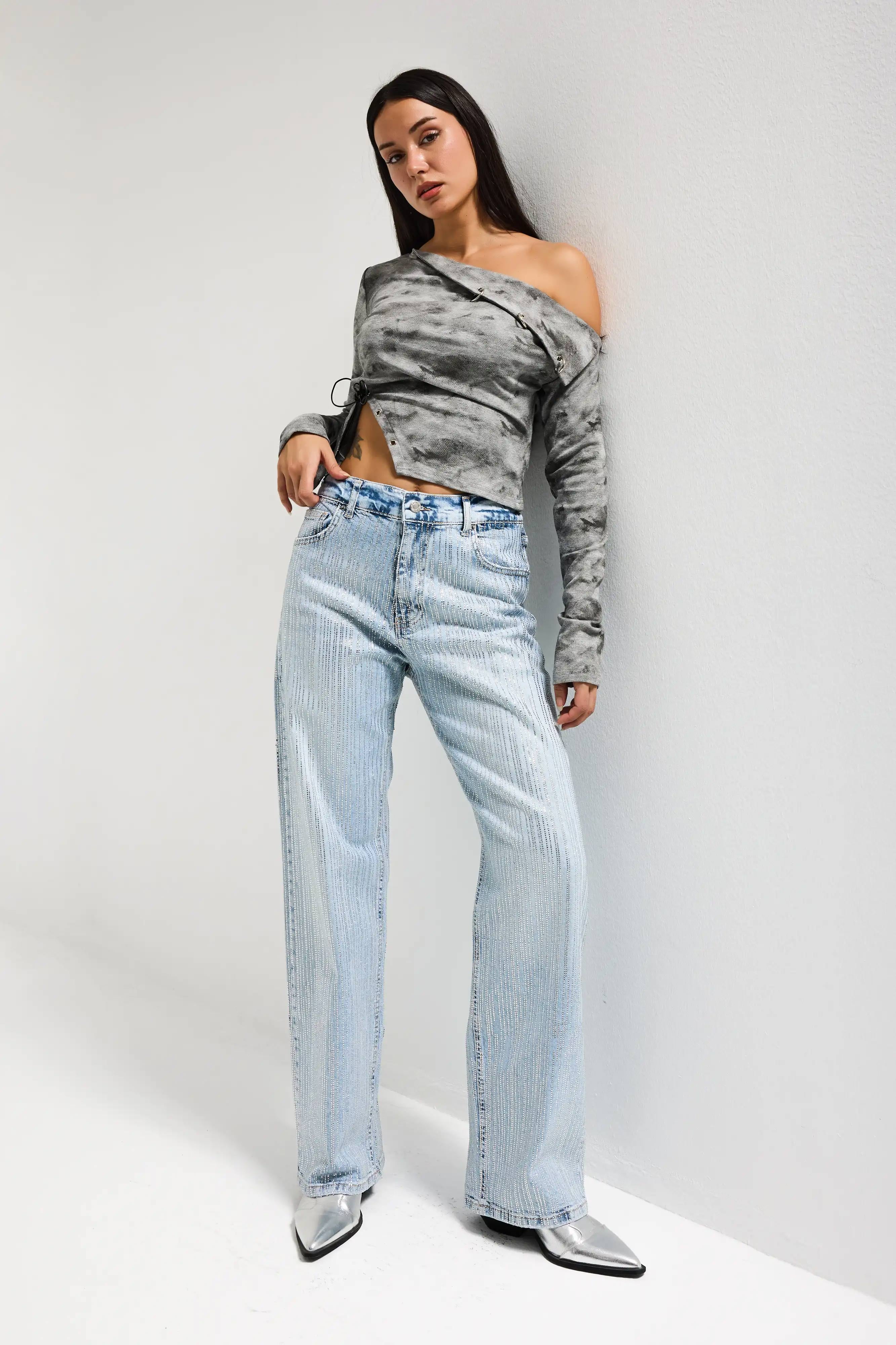 Kadın Gri w5 Asimetrik Kesim Özel Tasarım Crop Top