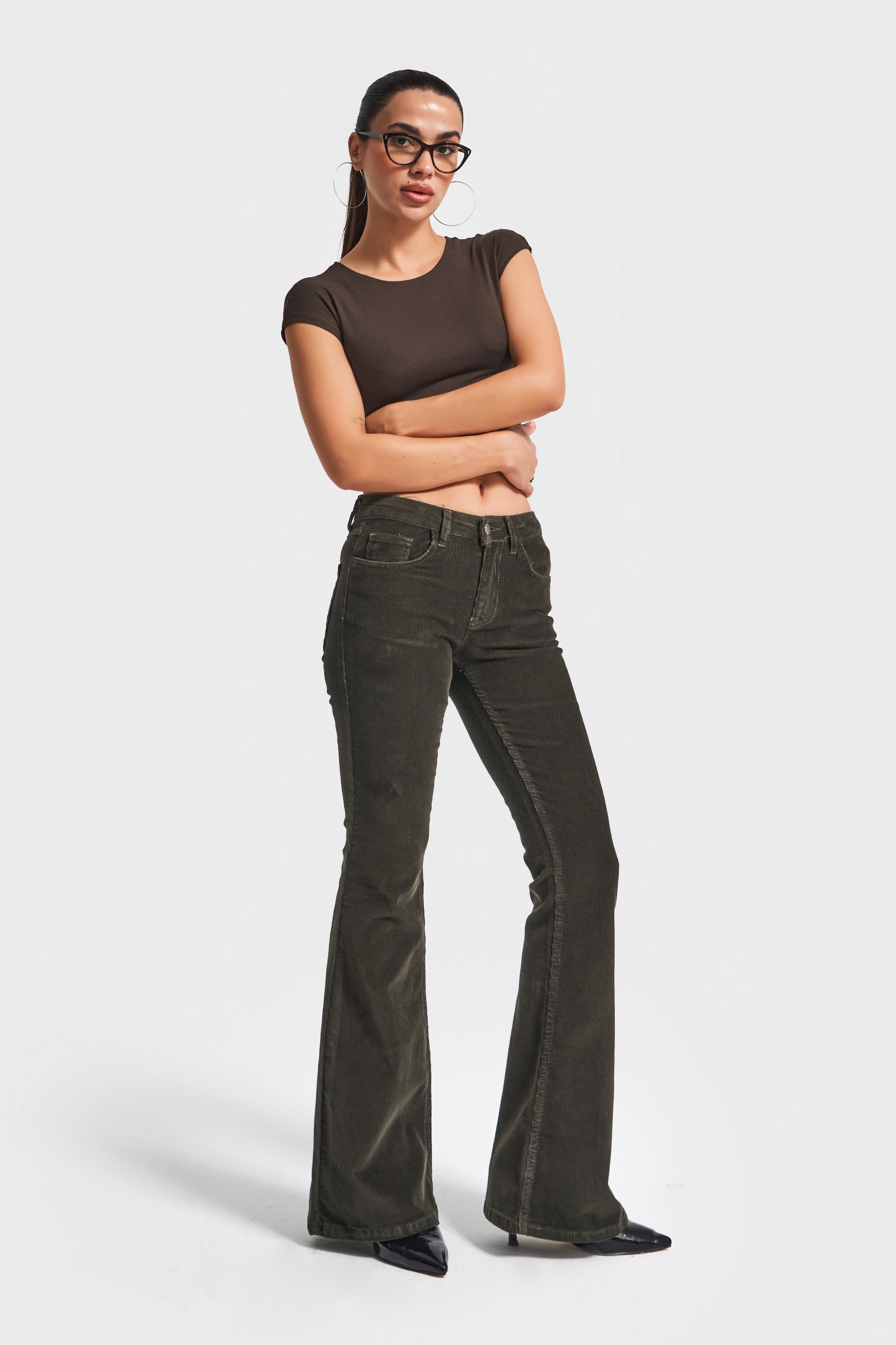 Kadın Haki Renk 26w5-15 Low Waist Flare Fit İnce Fitilli Velvet Kadife Kumaş Pantolon