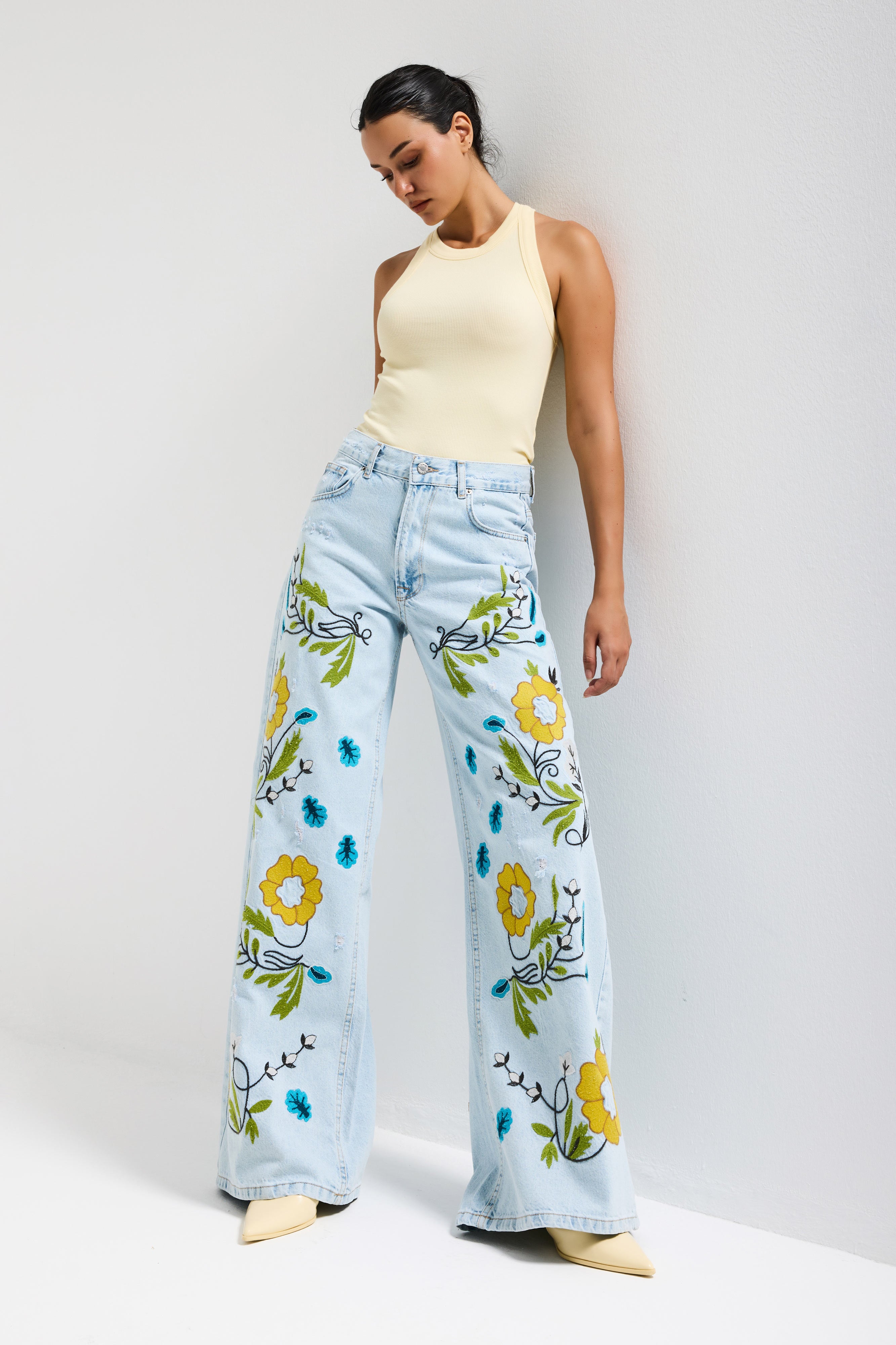 Kadın Ice 11s6-99 Palazzo Fit Özel Sarı Mavi Çiçek Desen Nakışlı Tasarım Denim Jean