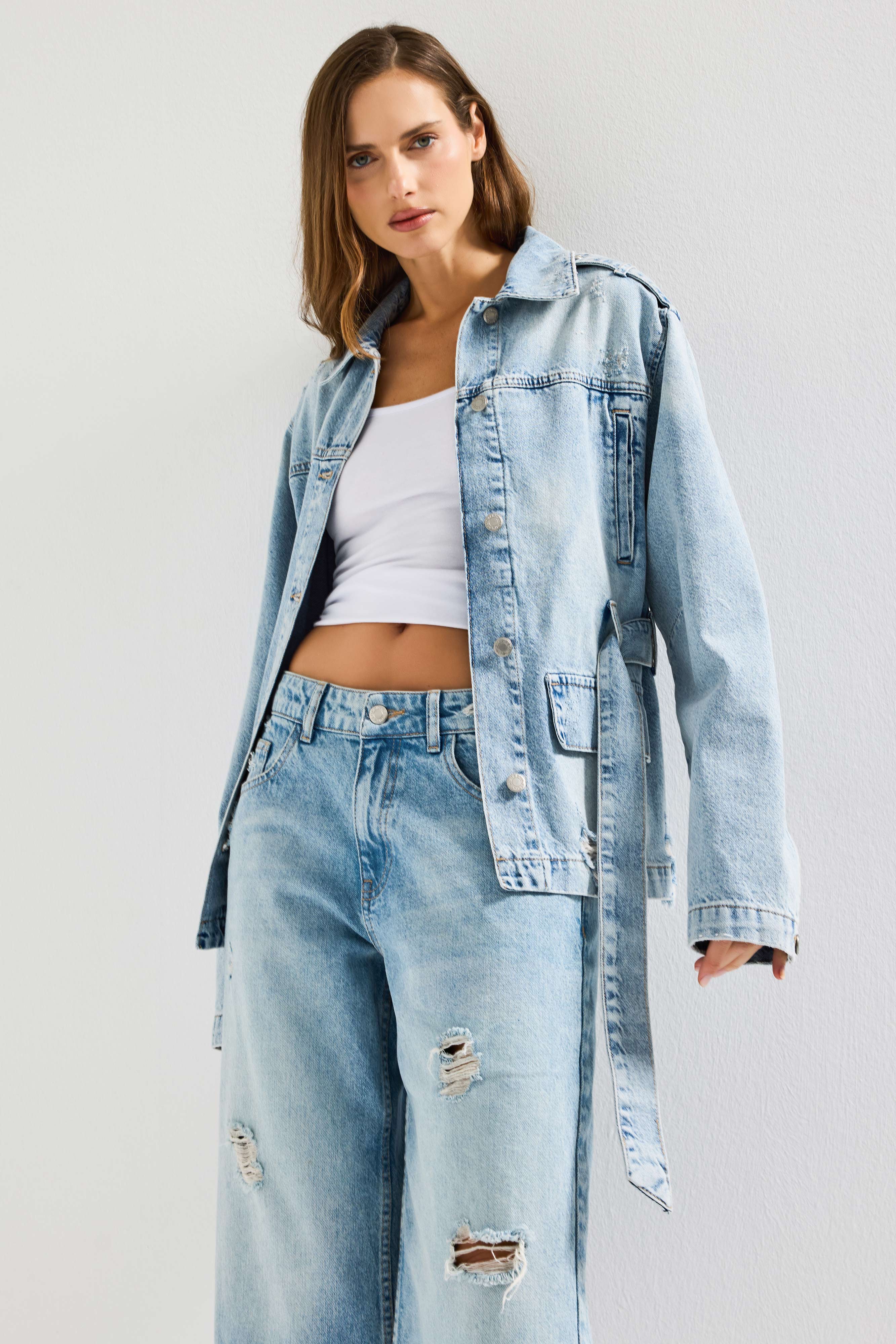 Kadın Ice 12s6-32 Oversize Kemer Detaylı Yırtık %100 Koton Denim Ceket