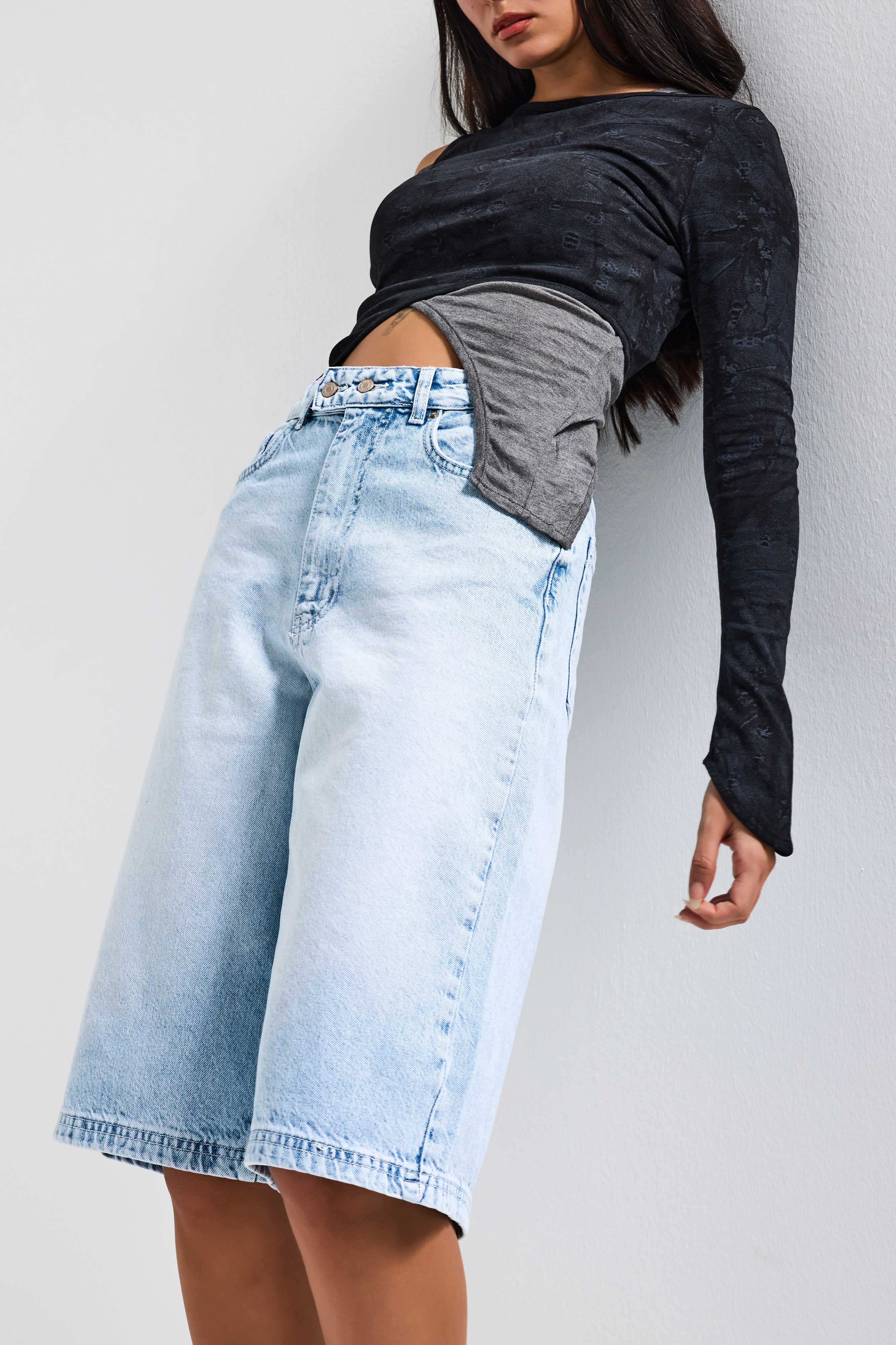 Kadın Ice 4s6-3 Maxi Boy Bermuda Kemer Detaylı Denim Şort