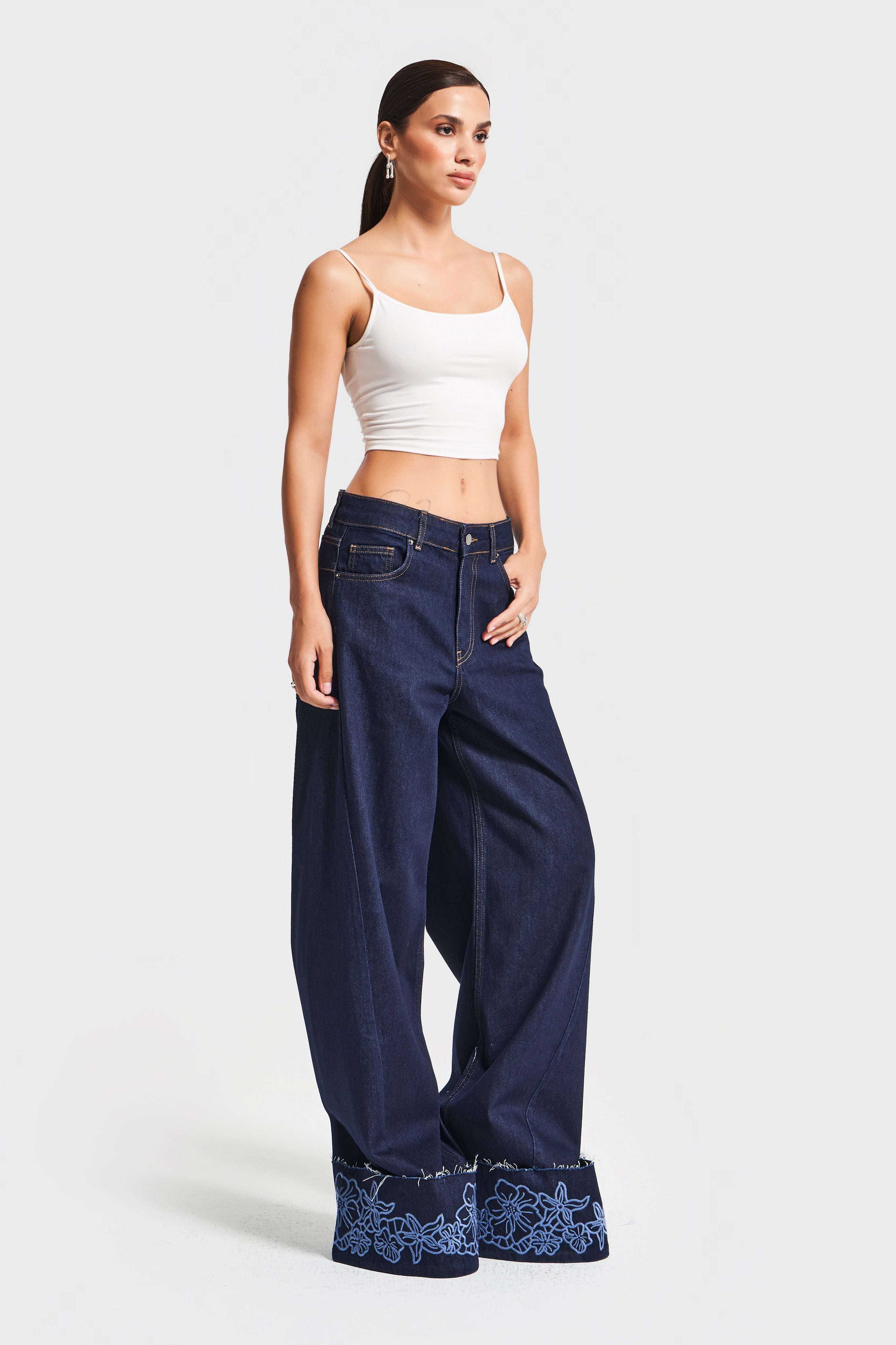 Kadın İndigo Mavi Renk 7w5-50 Palazzo Fit Viskon Kumaş Çiçek Nakışlı Özel Tasarım Denim Jean