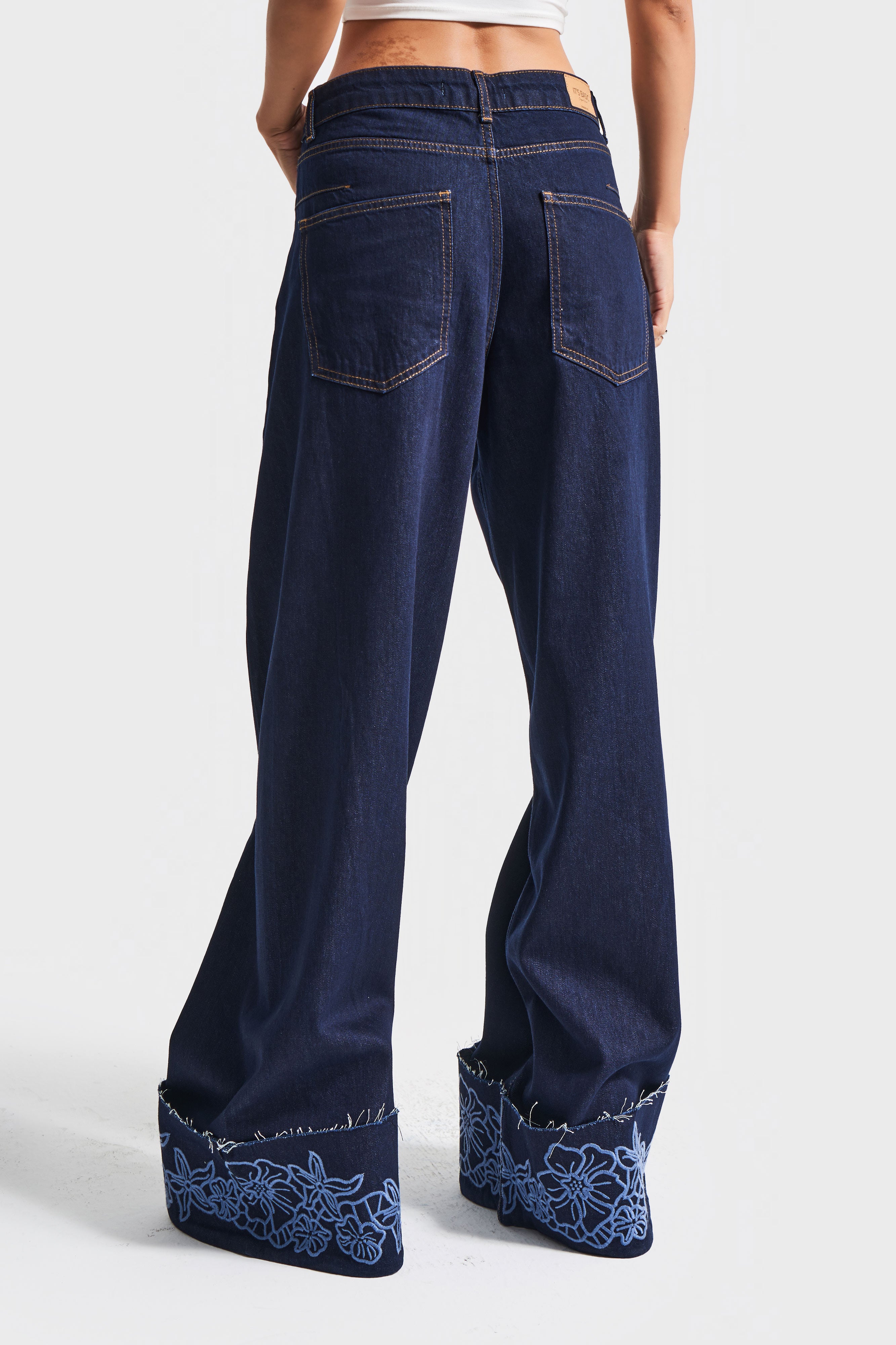 Kadın İndigo Mavi Renk 7w5-50 Palazzo Fit Viskon Kumaş Çiçek Nakışlı Özel Tasarım Denim Jean