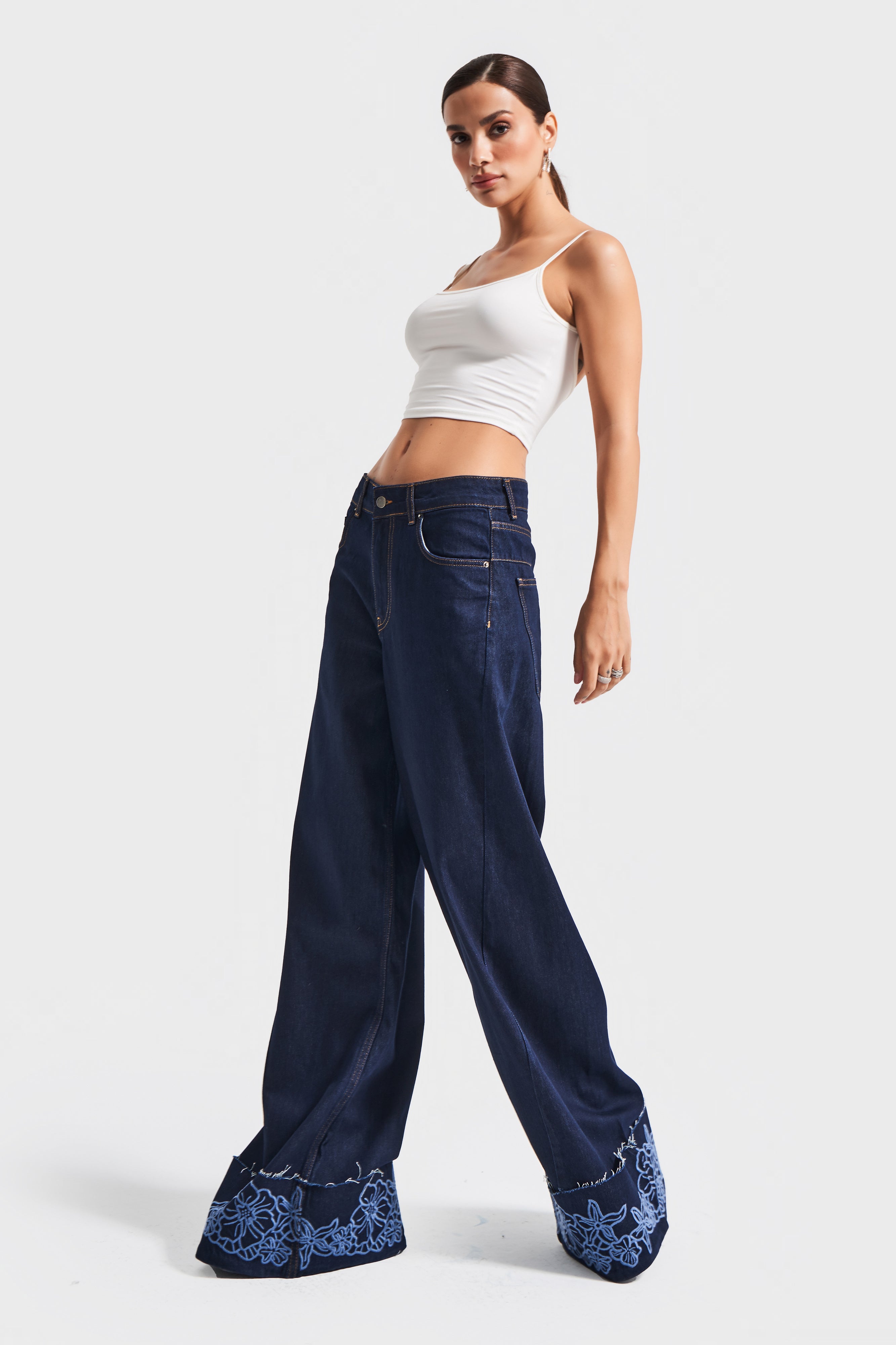 Kadın İndigo Mavi Renk 7w5-50 Palazzo Fit Viskon Kumaş Çiçek Nakışlı Özel Tasarım Denim Jean