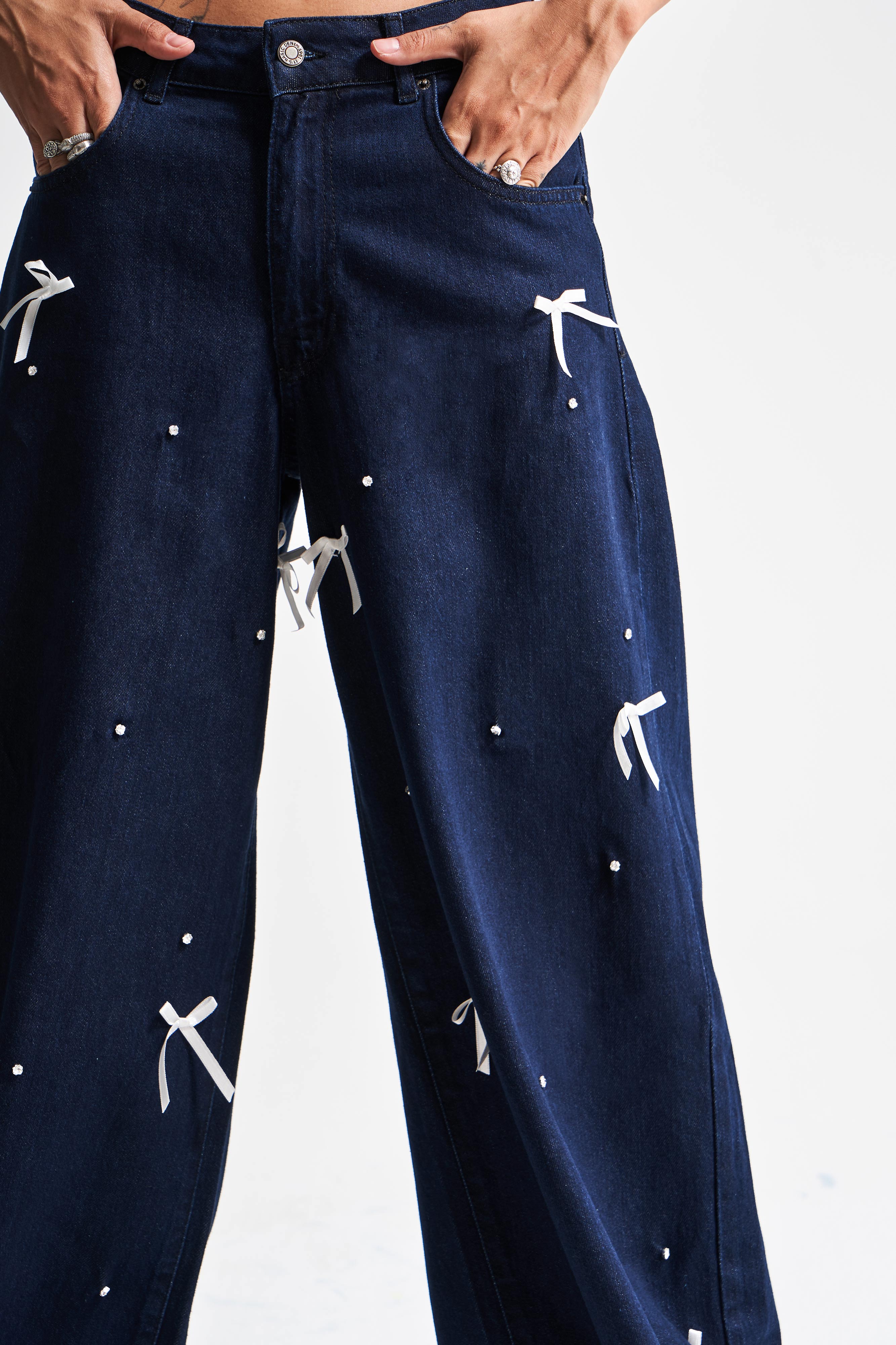 Kadın İndigo Renk 7s5-50 Palazzo Fit Taş Fiyonk Detaylı %100 Koton Tasarım Denim Jean