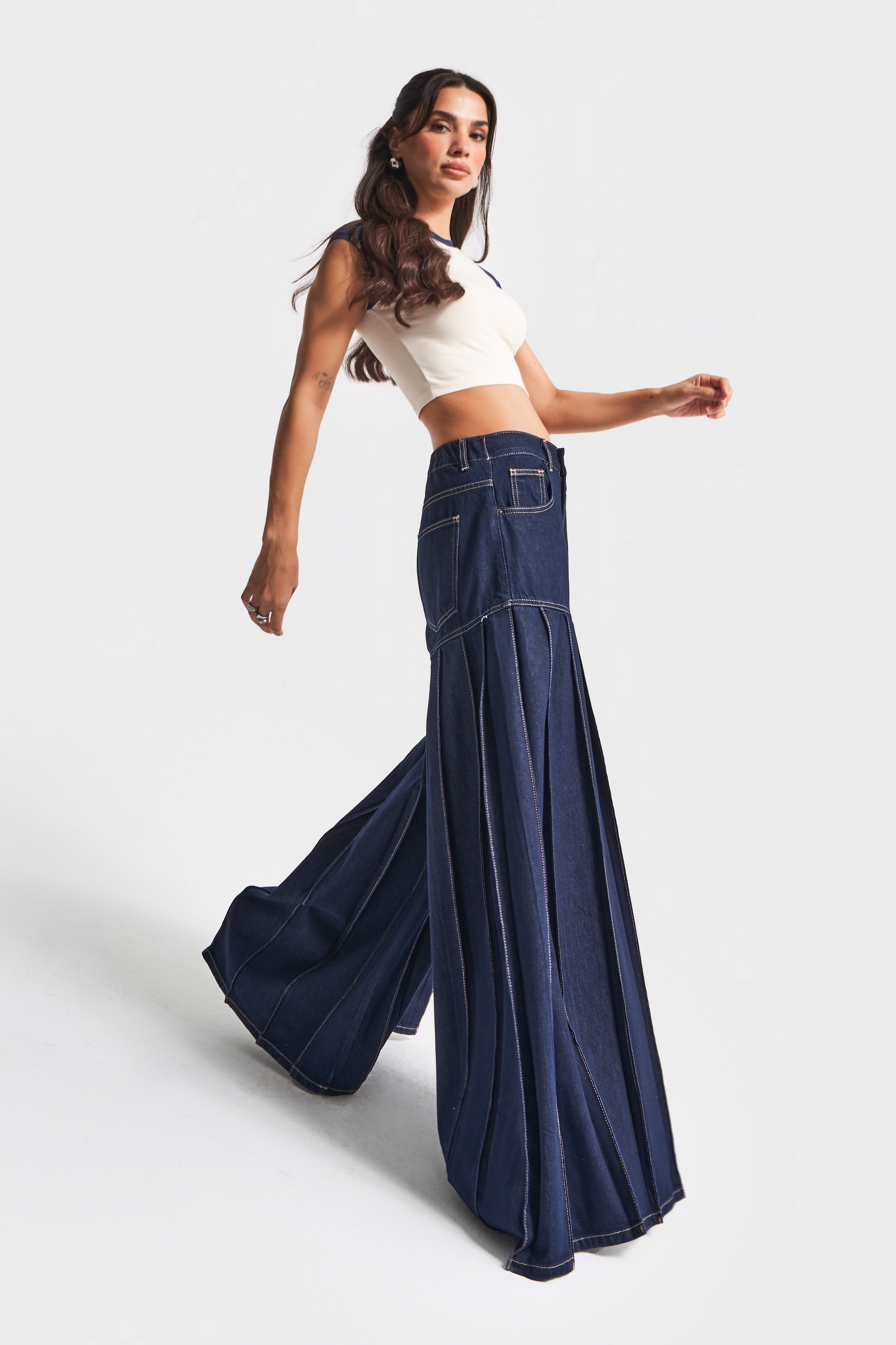Women's Indigo Color 7w5-50 Elephant Leg Fit Super Baggy Viscose Fabric Design Denim Jean