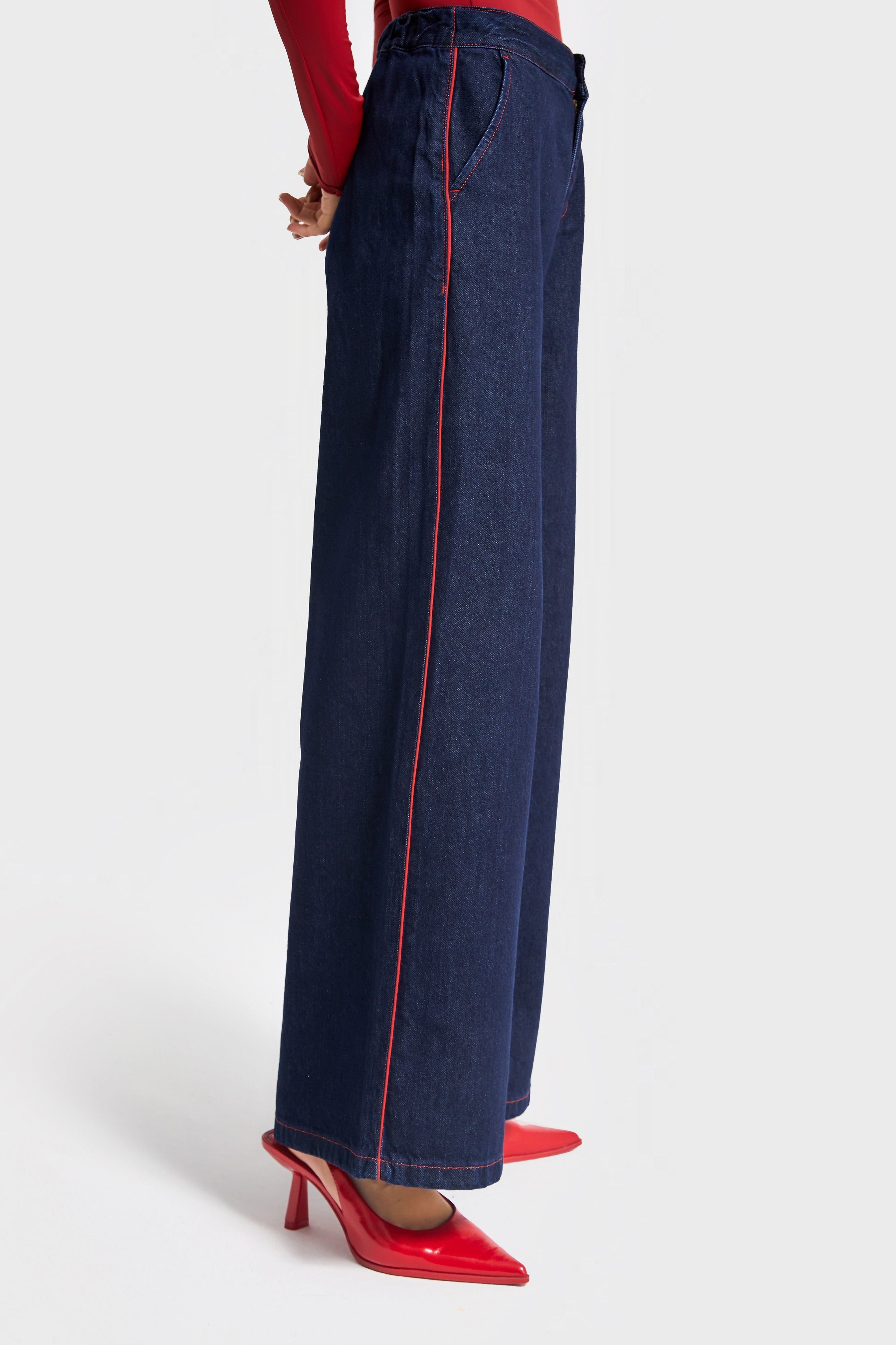 Kadın İndigo Renk 7w5-50 Wide Leg Fit Viskon Kumaş Şerit Detaylı Özel Tasarım Denim Jean