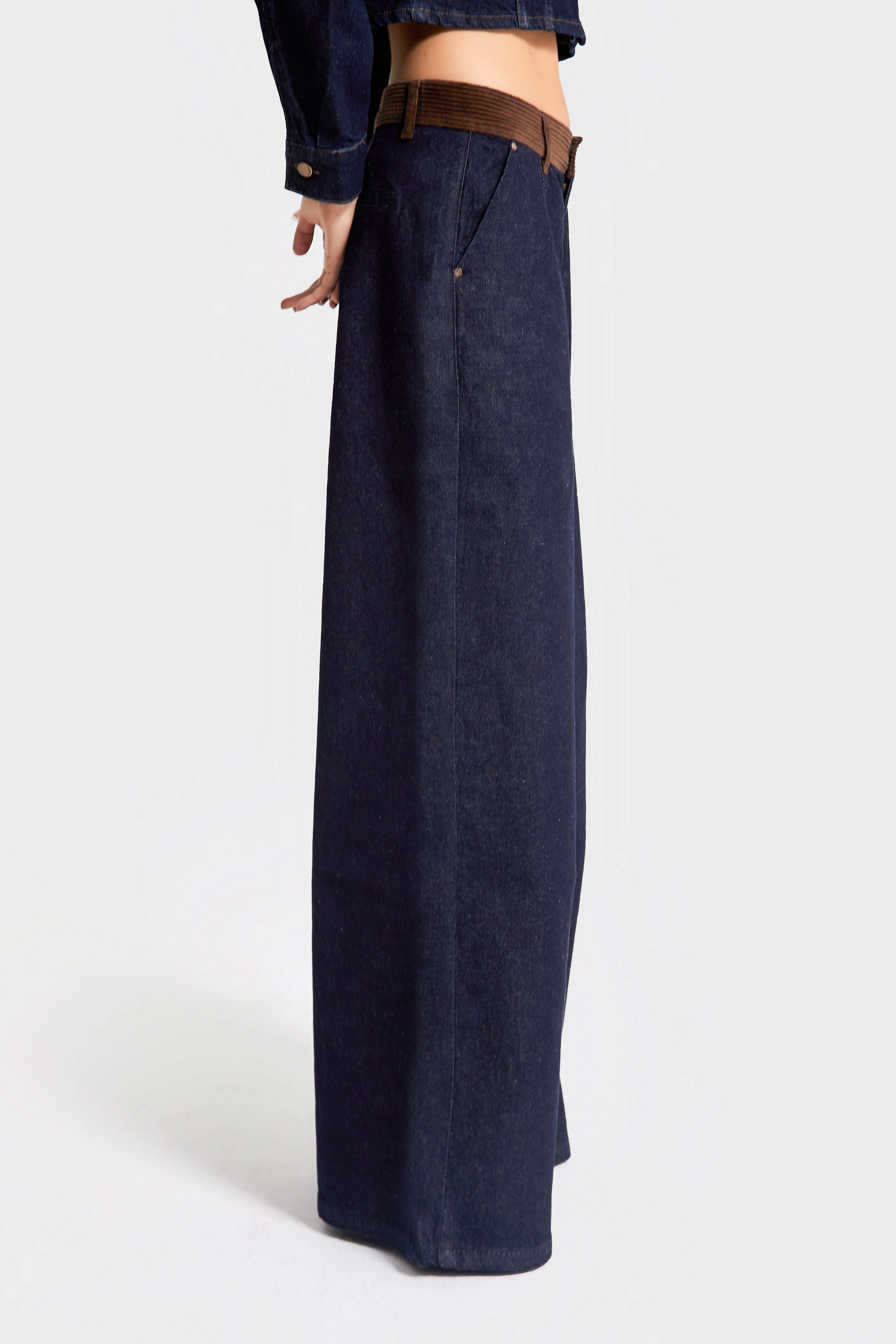 Kadın İndigo Renk 7w5-50 Wide Leg Palazzo Fit Kemer Detaylı %100 Koton Özel Tasarım Denim Jean