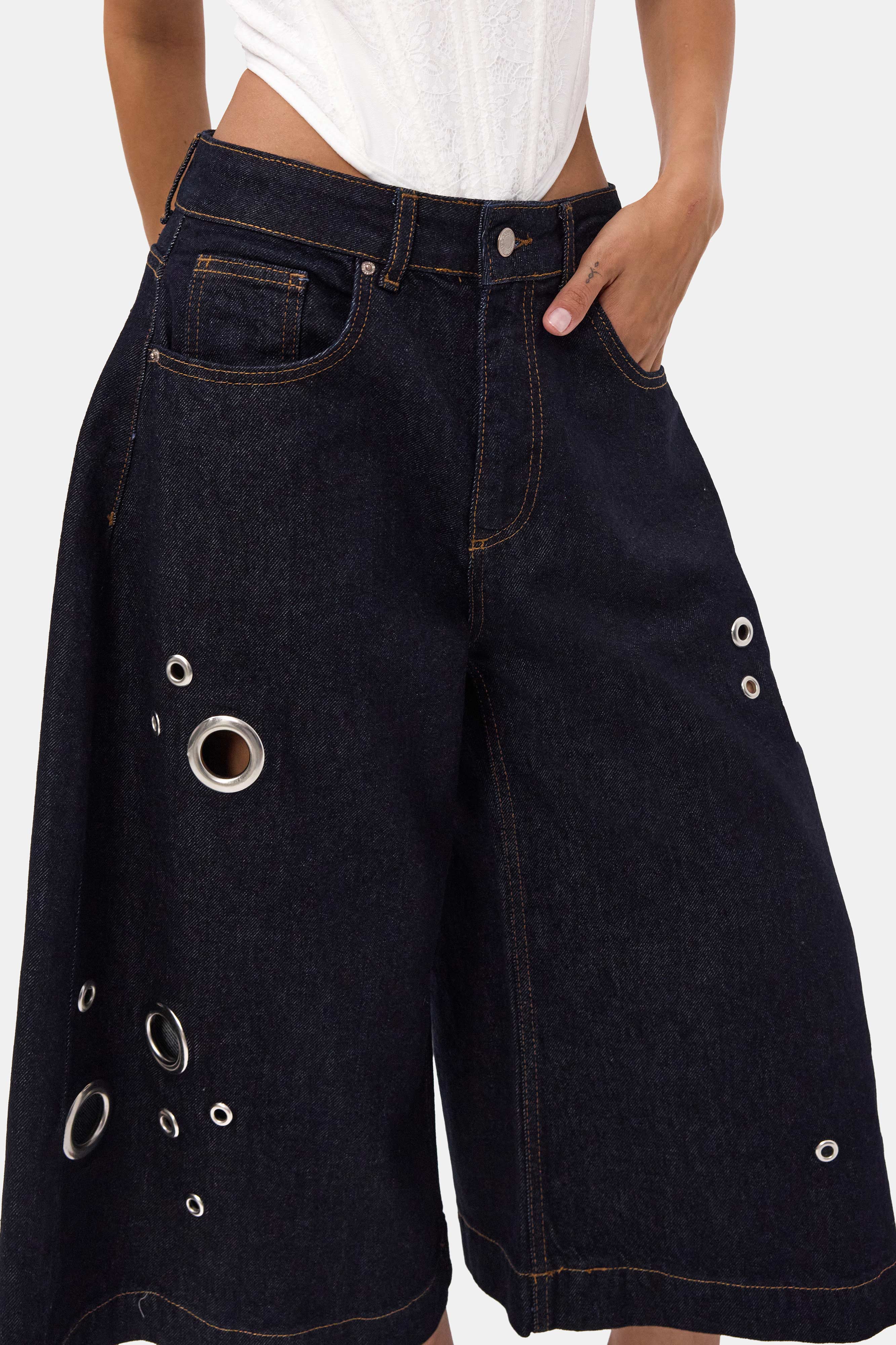 Kadın İndigo Selvedge 7s6-50 Maxi Boy Tasarım Bermuda Şort