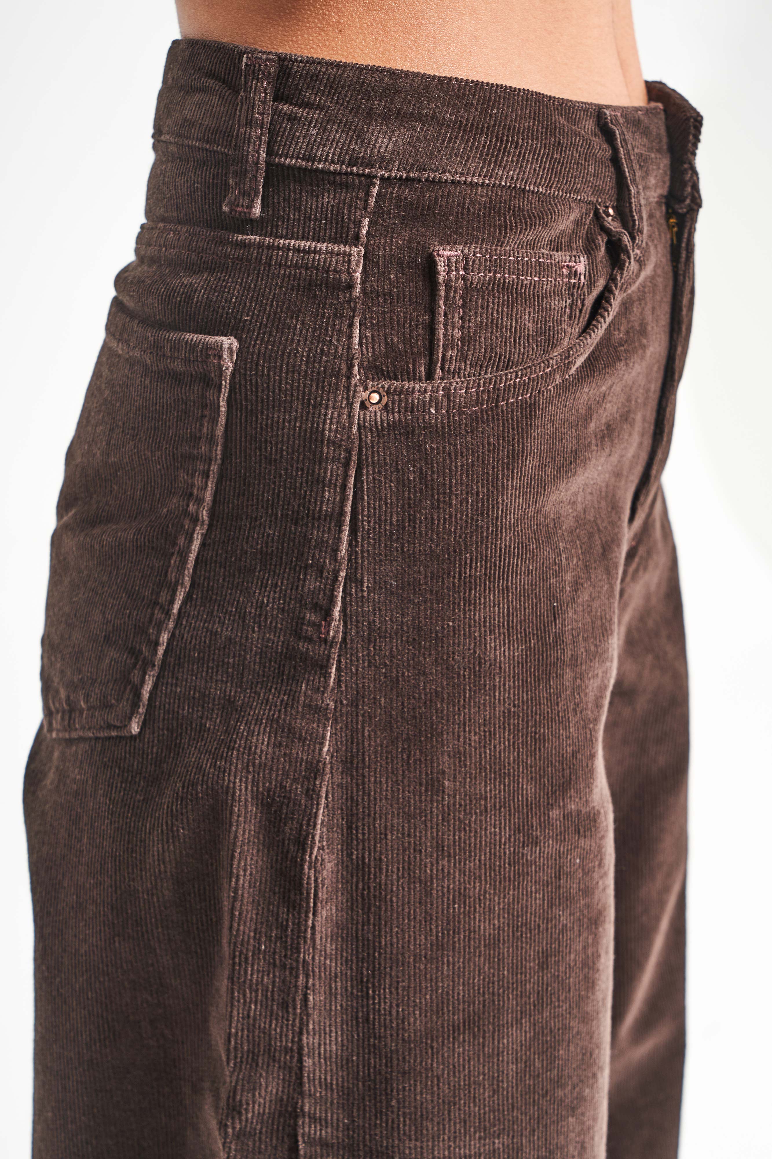 Kadın Kahverengi 26w5-136 Palazzo Fit Esnek İnce Fitilli Velvet Kadife Kumaş Pantolon