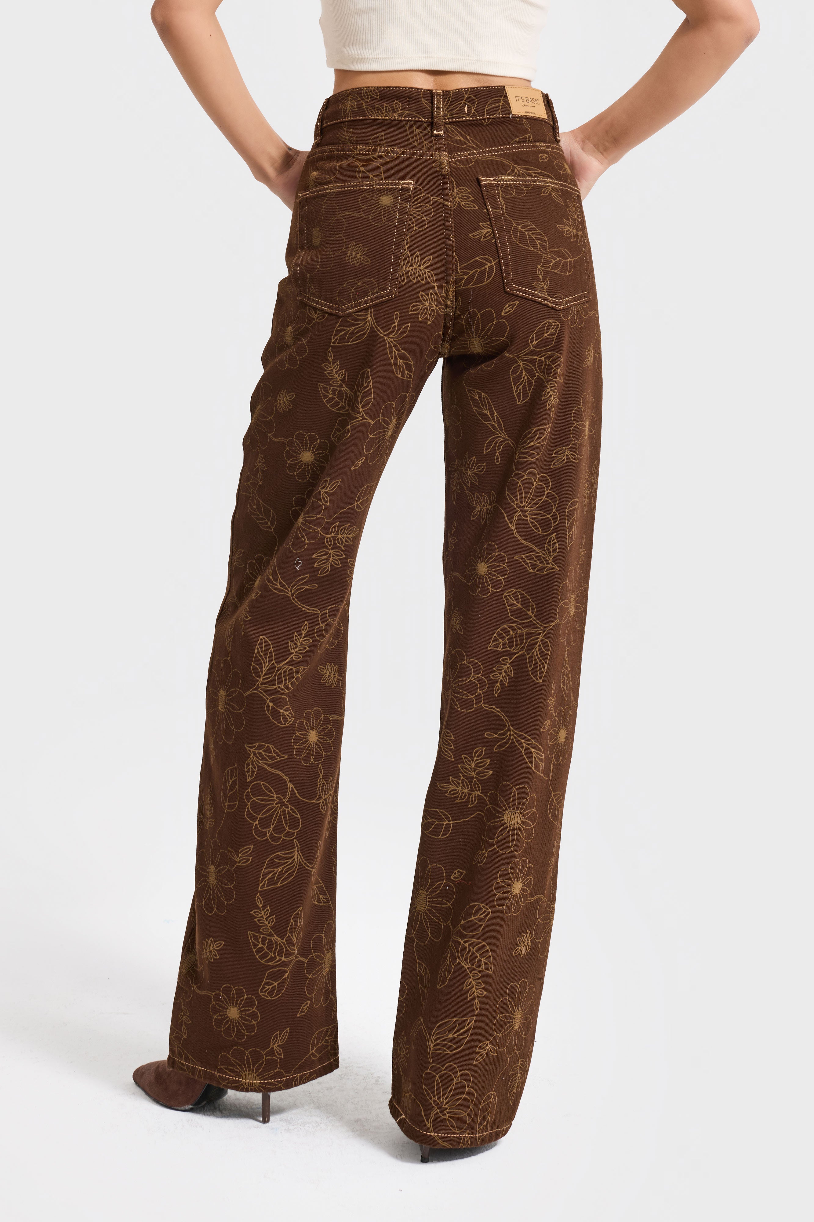 Kadın Kahverengi 7s6-16 Straight Fit Özel Nakış Detaylı Tasarım Denim Jean