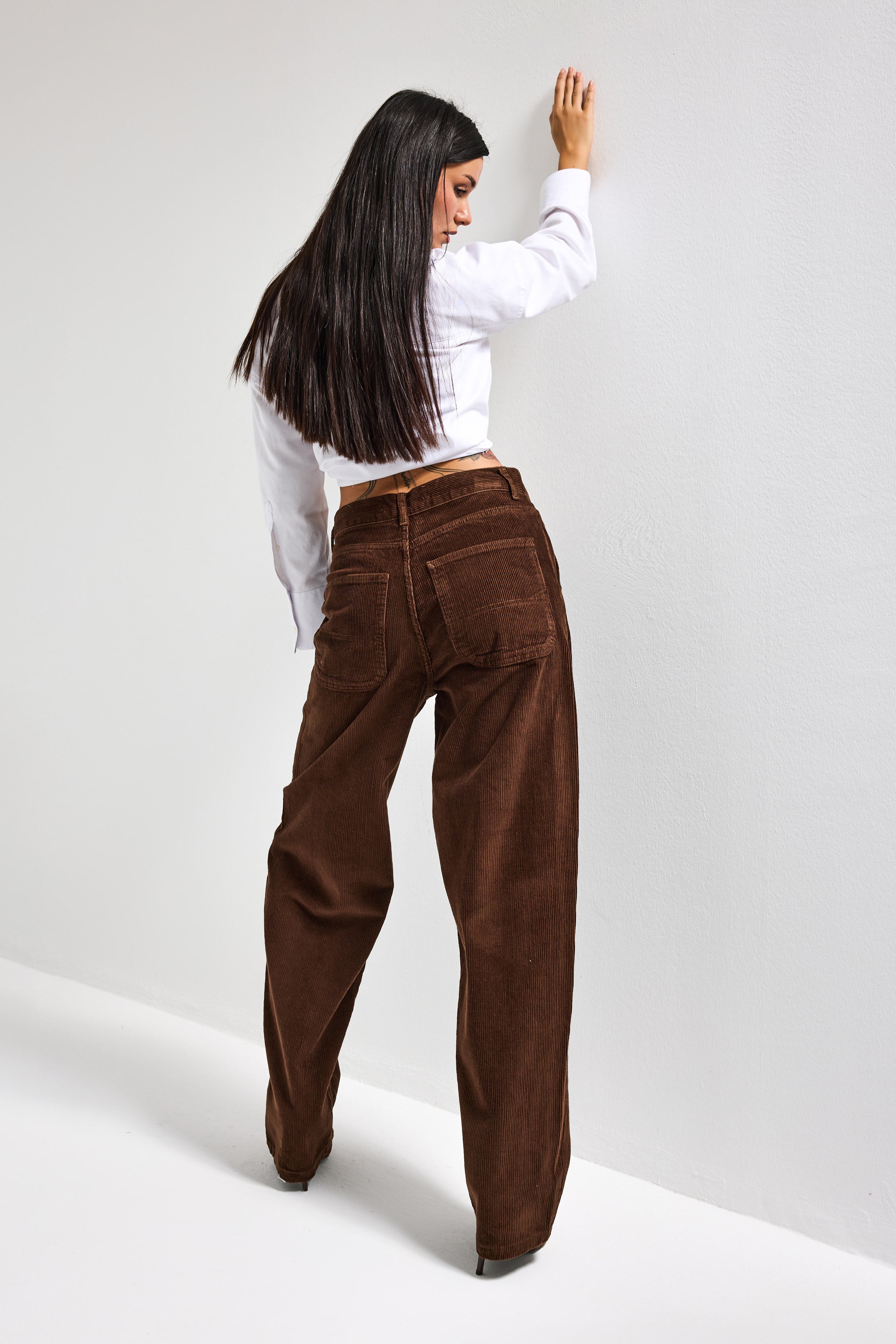 Kadın Kahverengi 8-26w5-42 Skater Fit Fitilli Velvet Kadife Kumaş Pantolon