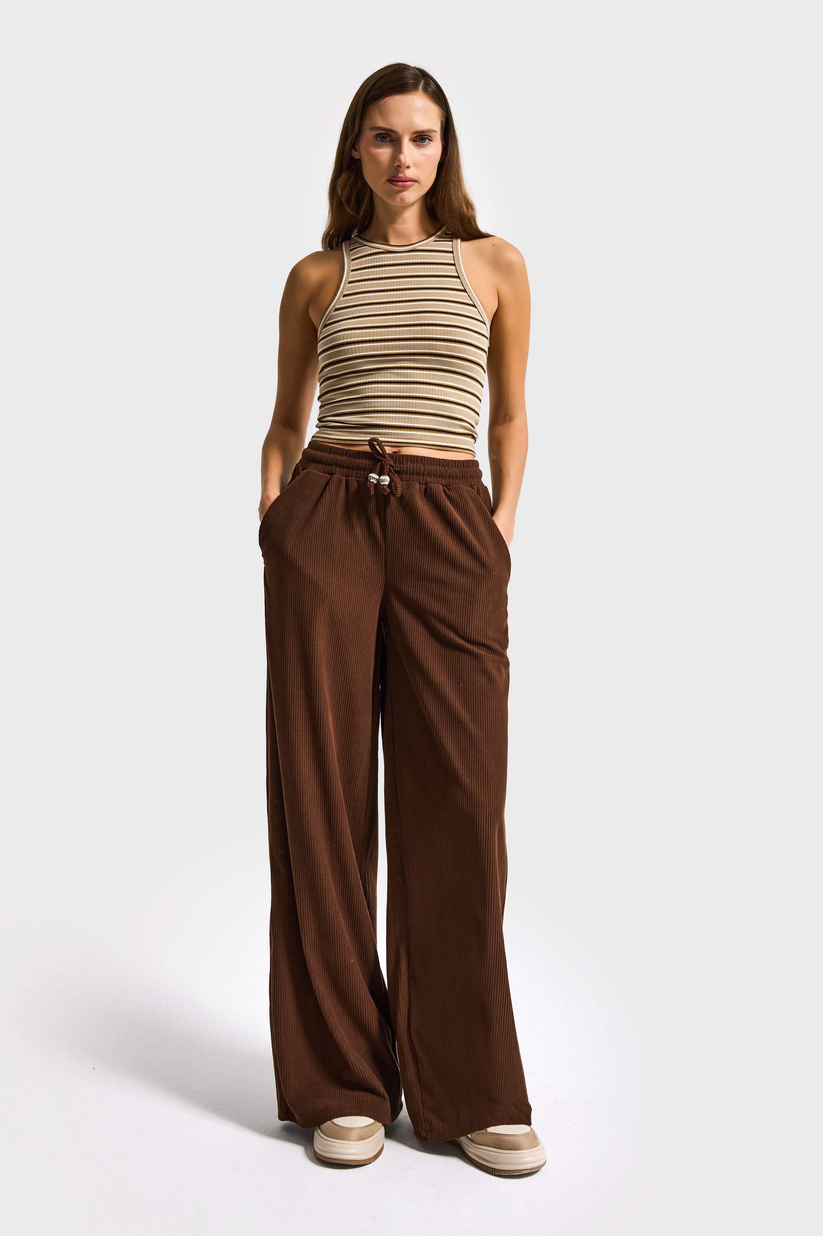 Kadın Kahverengi Palazzo Fit Fitilli Kadife Kumaş Yürüyüş Pantolonu