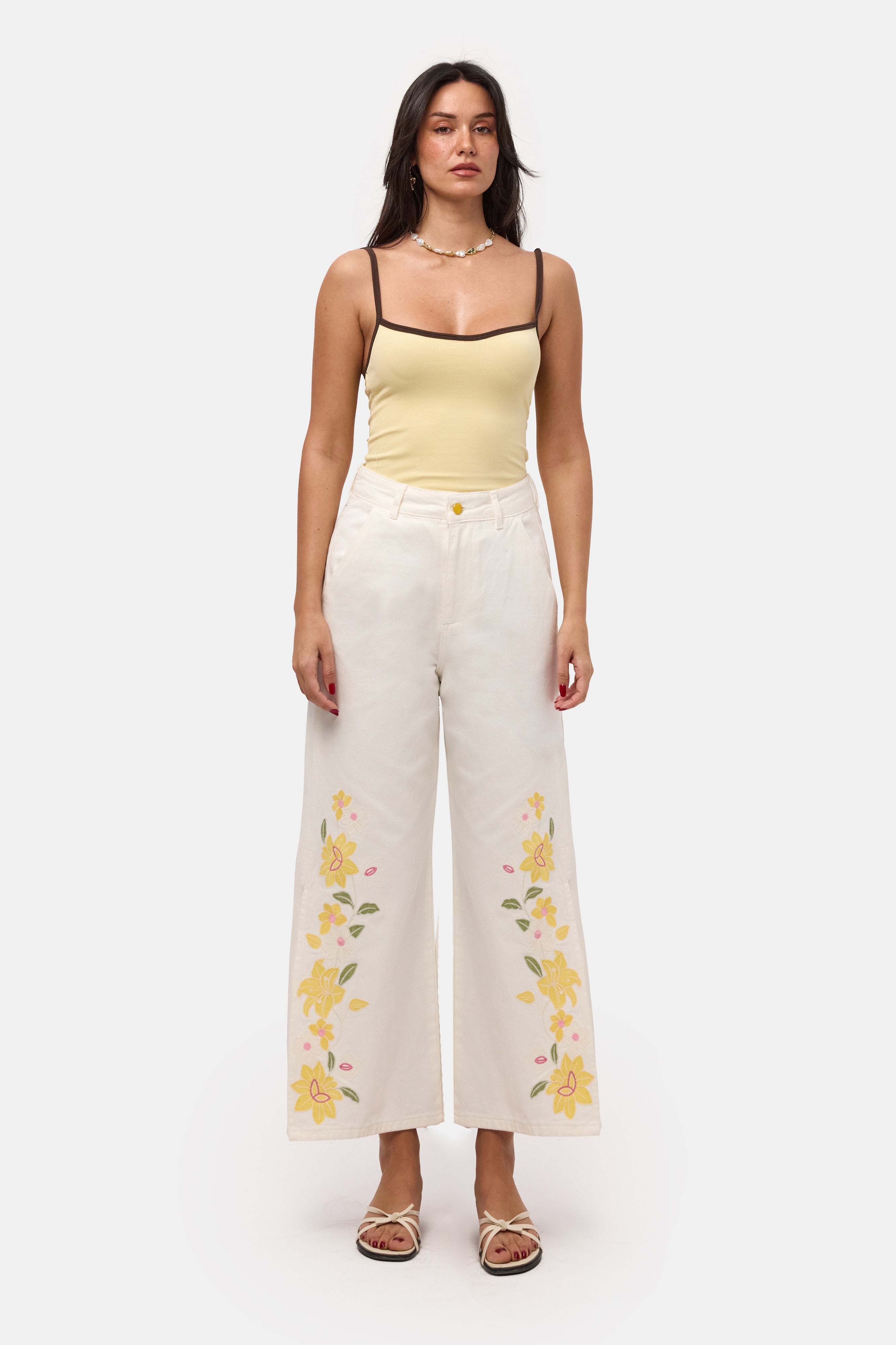 Kadın Kırık Beyaz 7s6-101 Culotte Fit Çiçek Nakışlı Tasarım Denim Jean