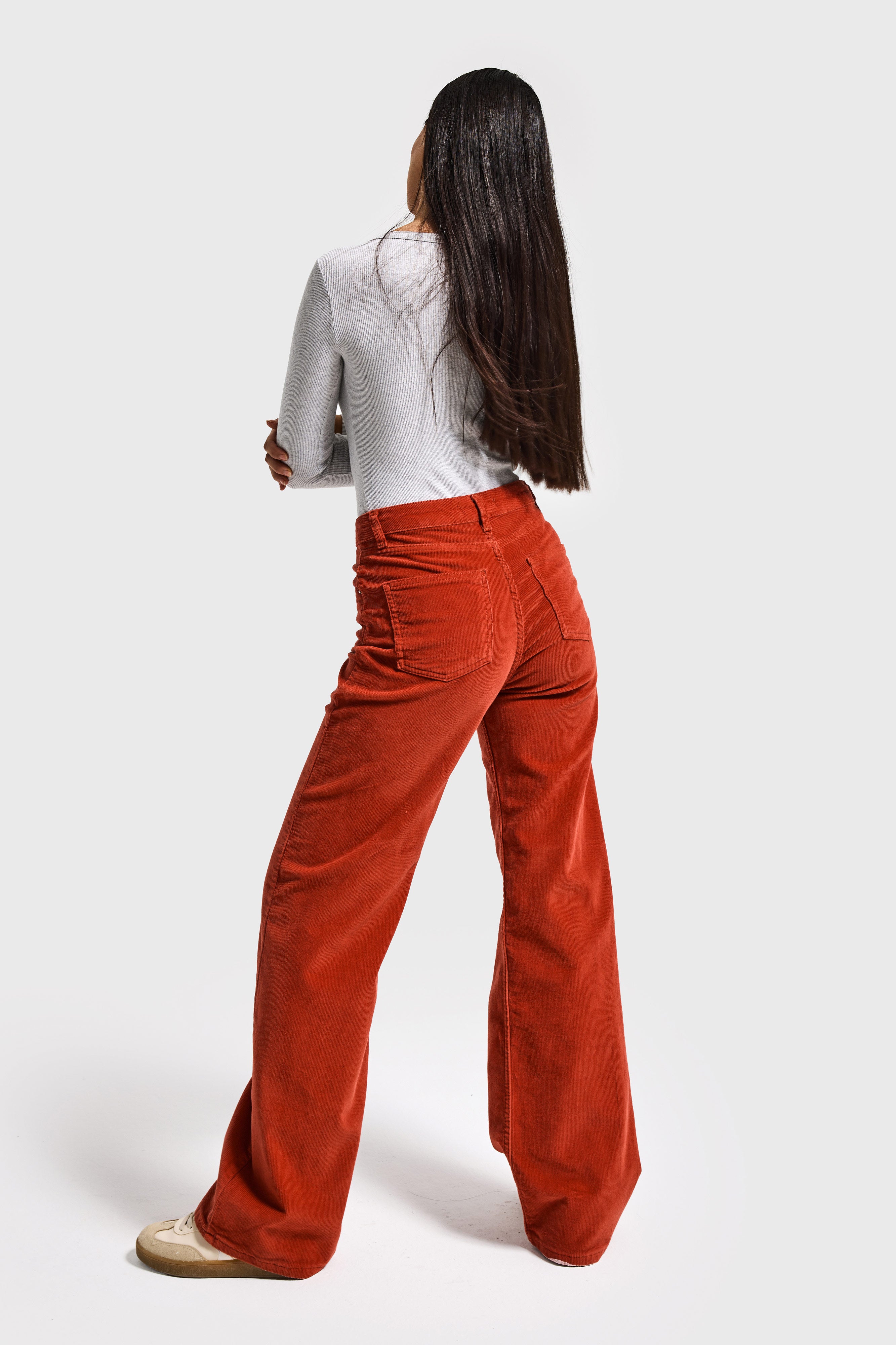 Kadın Kiremit Renk 26w5-104 İnce Fitilli Kadife Kumaş Straight Fit Pantolon